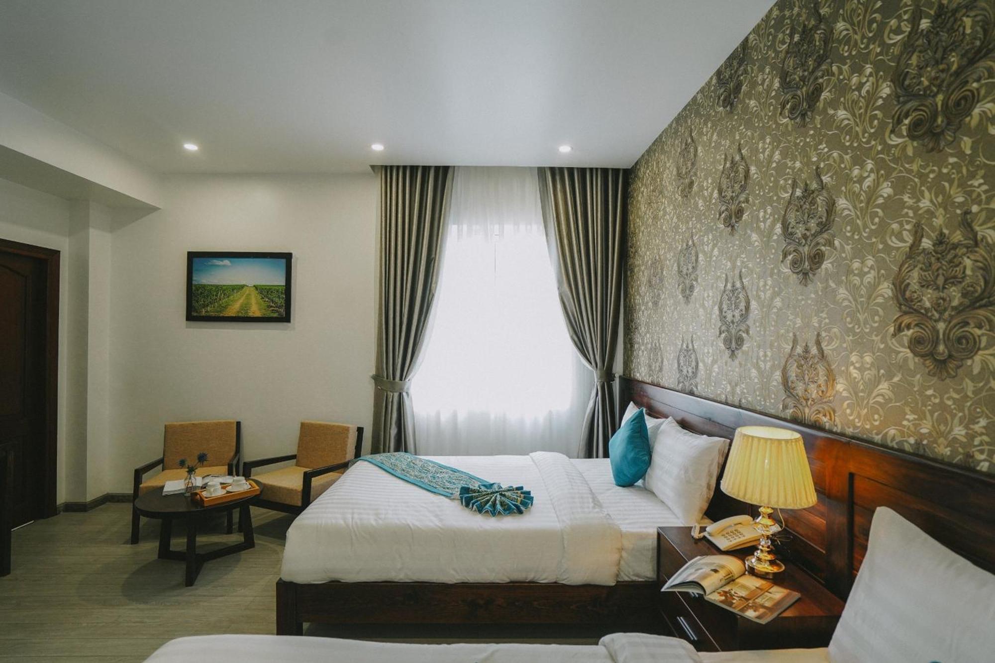 Hotel La Pense'e - 2*