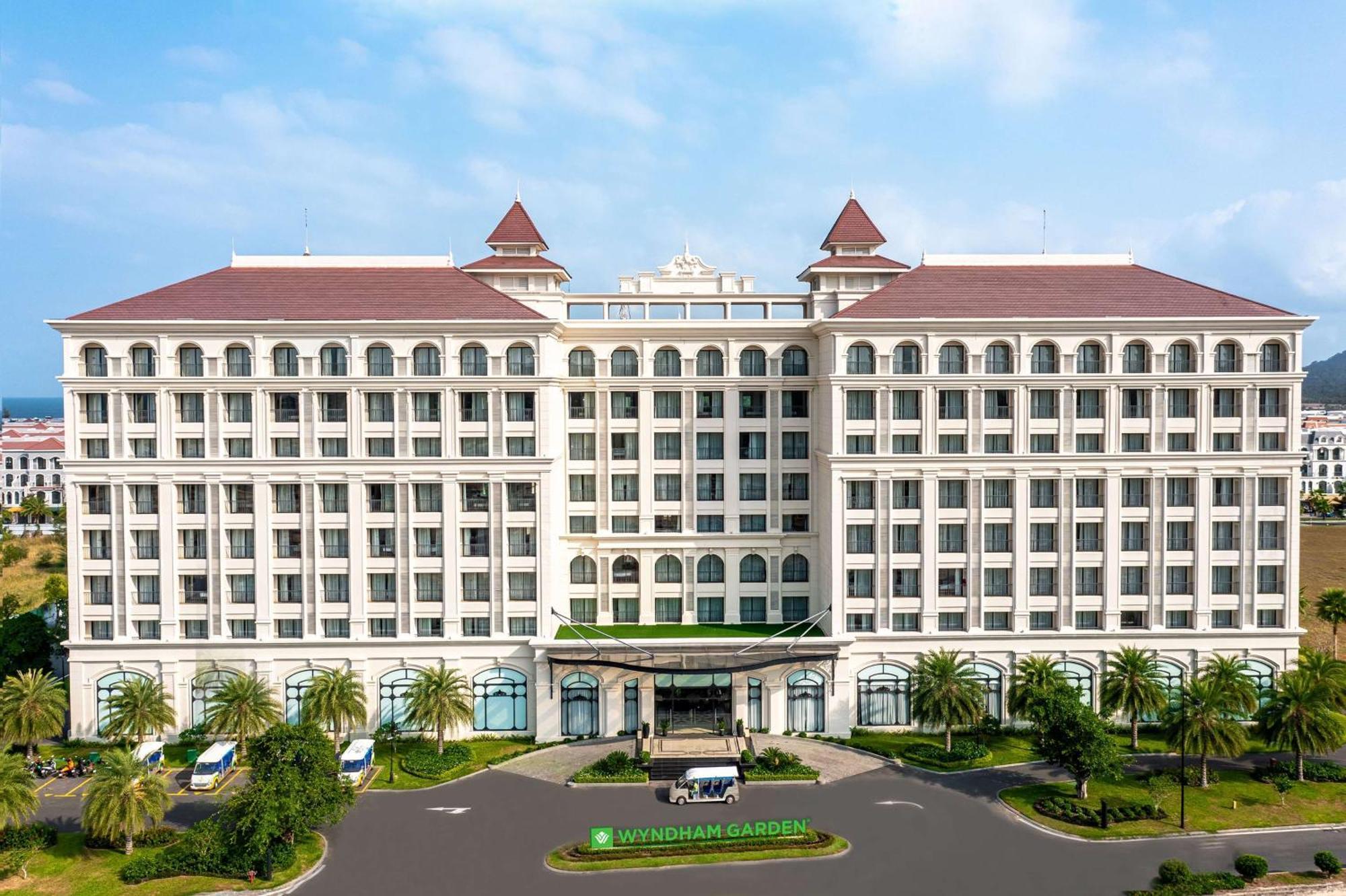 Wyndham Garden Grandworld Hotel