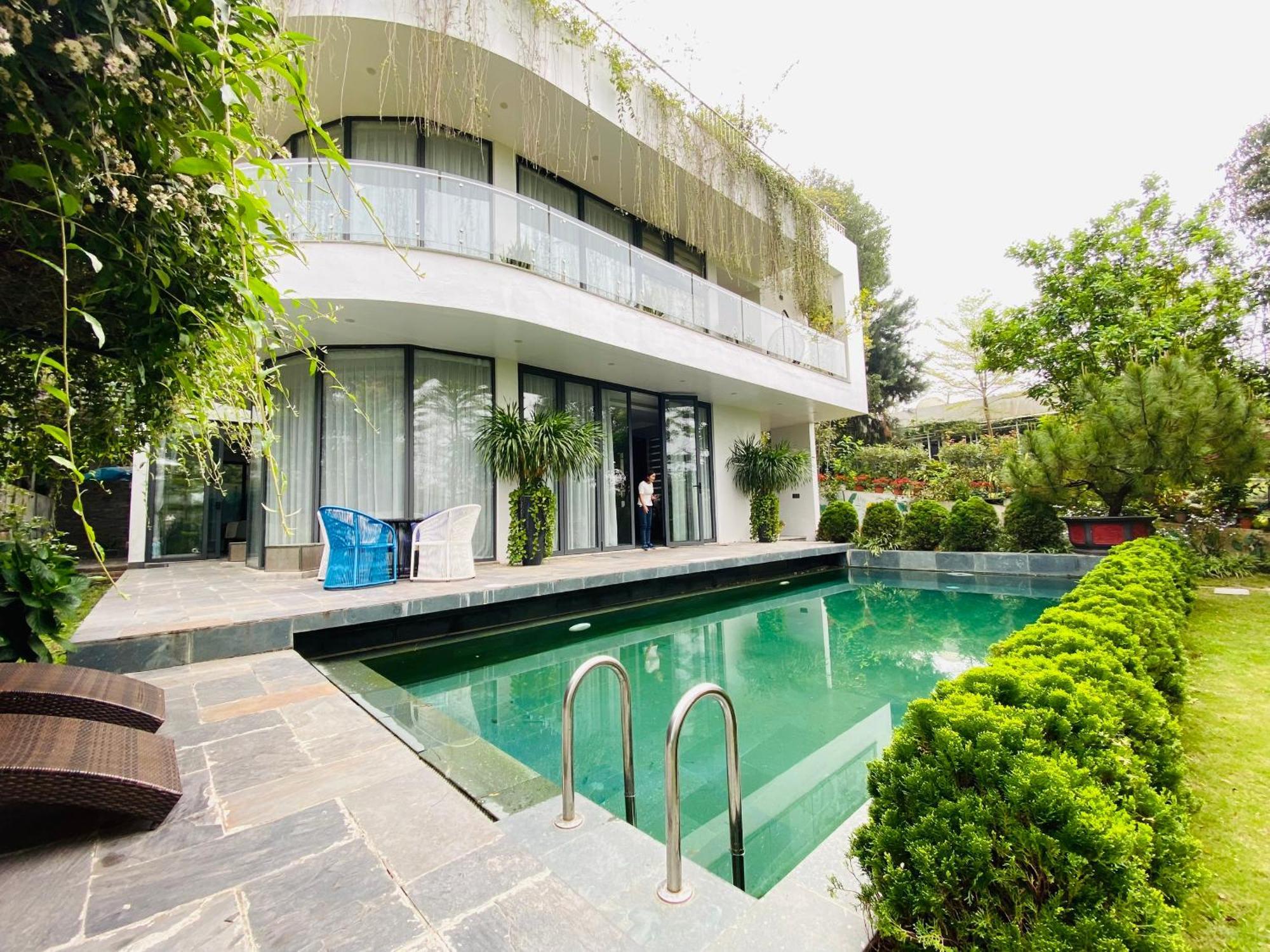 Villa Biet Thu Chu Nha Tu Doanh Tai Flamingos Dai Lai *