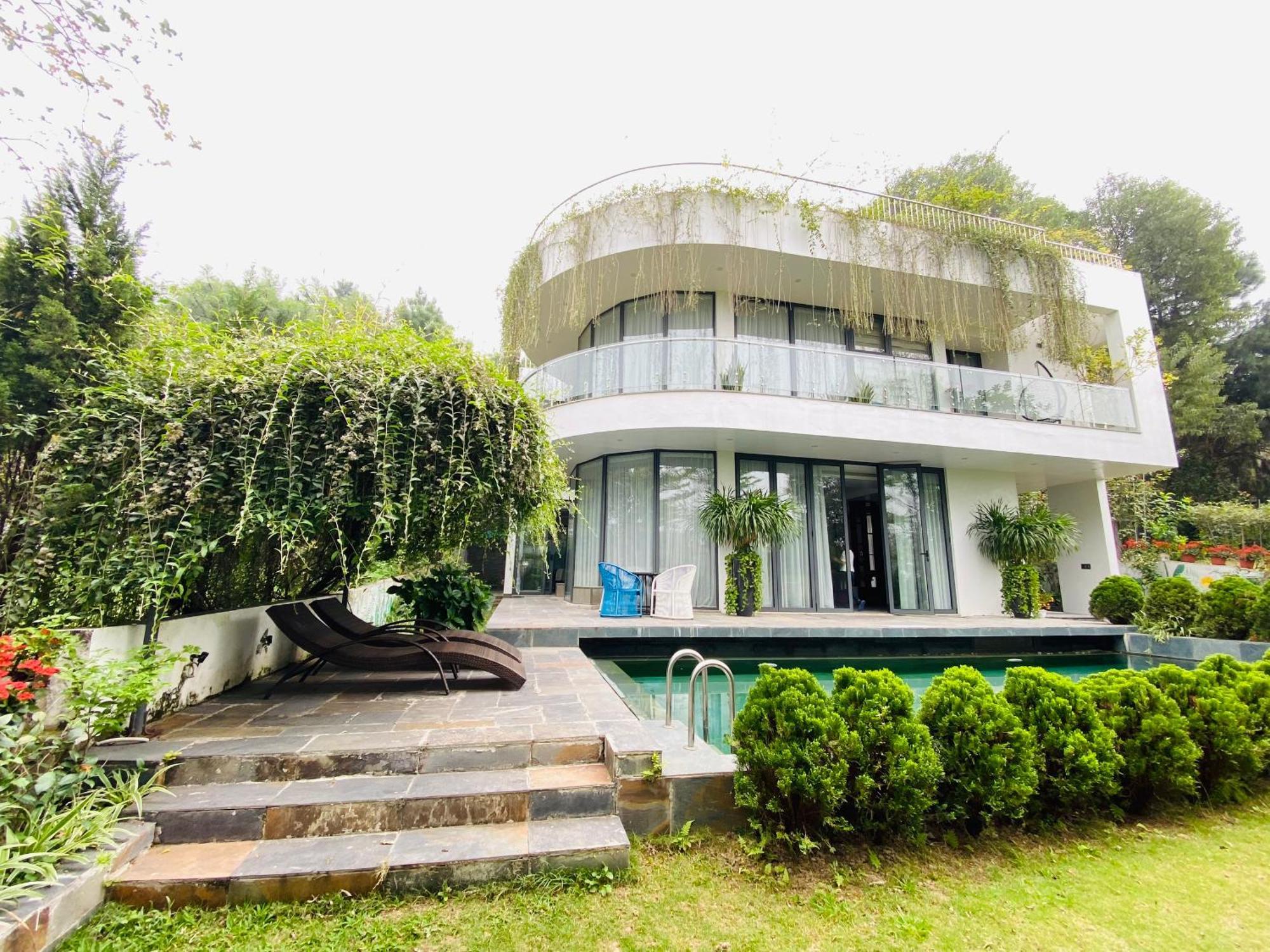 Villa Biet Thu Chu Nha Tu Doanh Tai Flamingos Dai Lai Phuc Yen