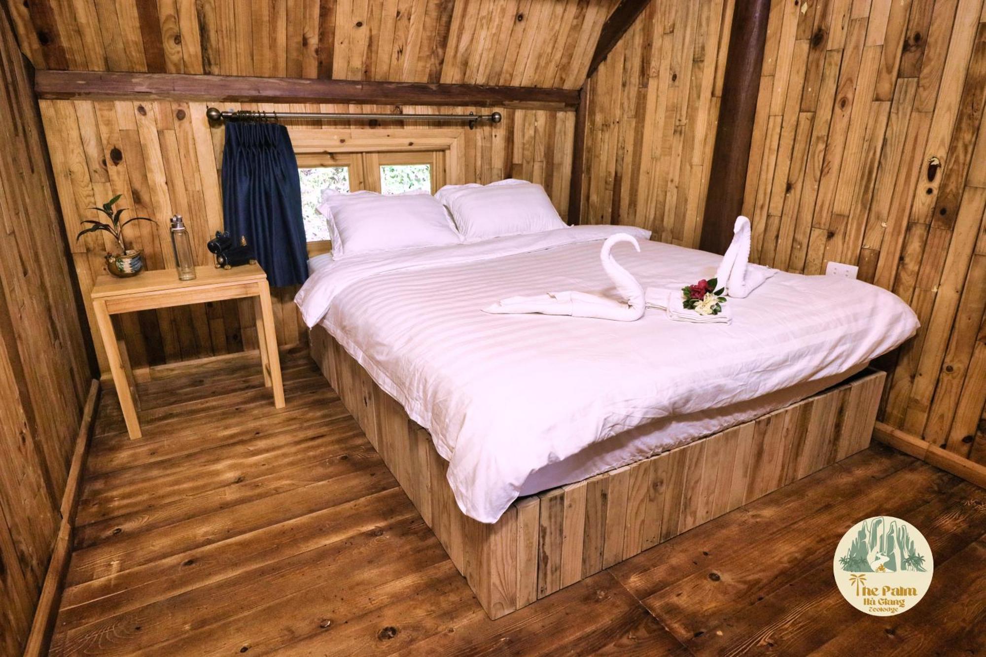 Tvpalm Lodge