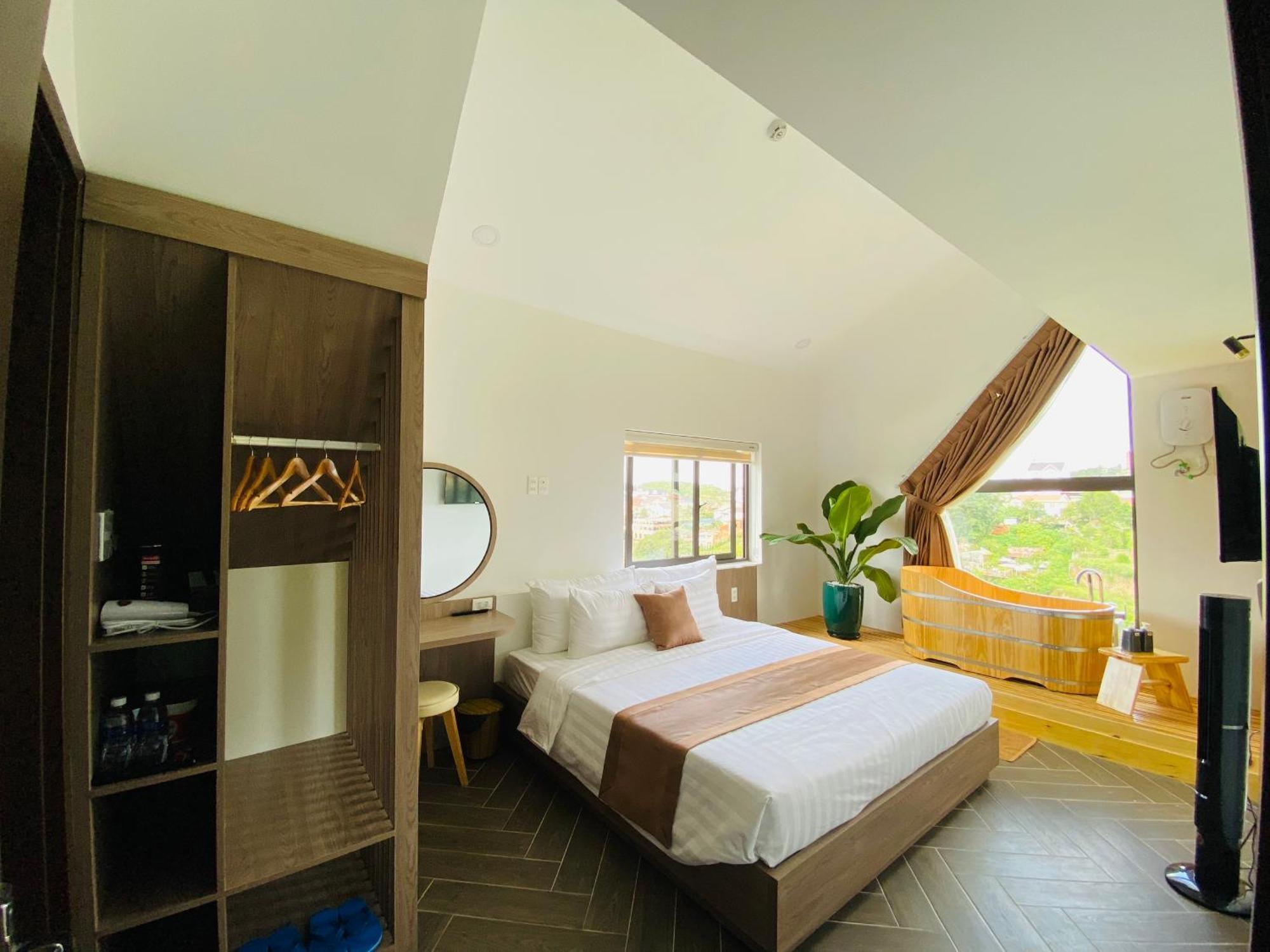 Nang's & Coffee Hotel Da Lat