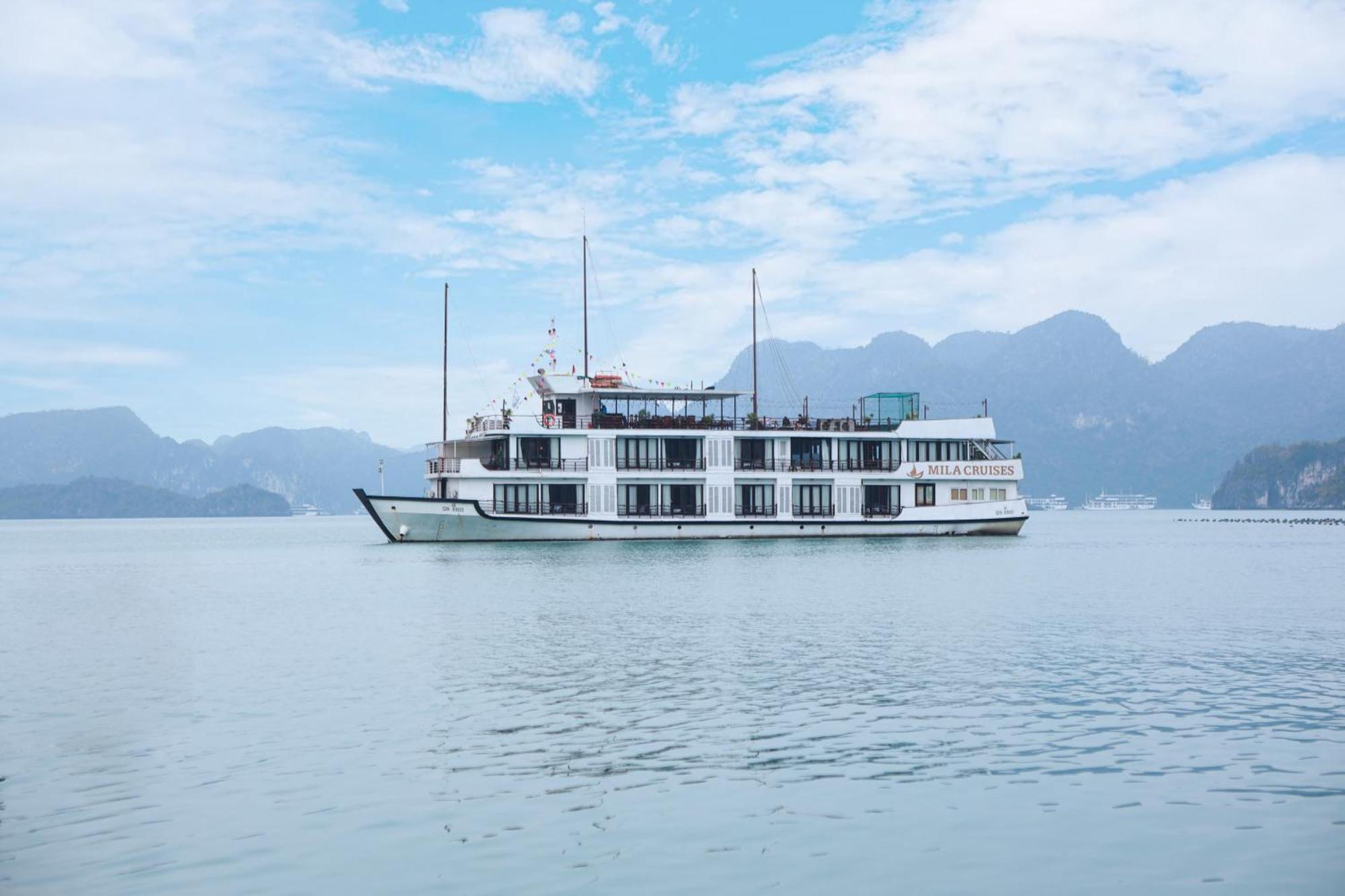 Mila Cruises Khách sạn 4*