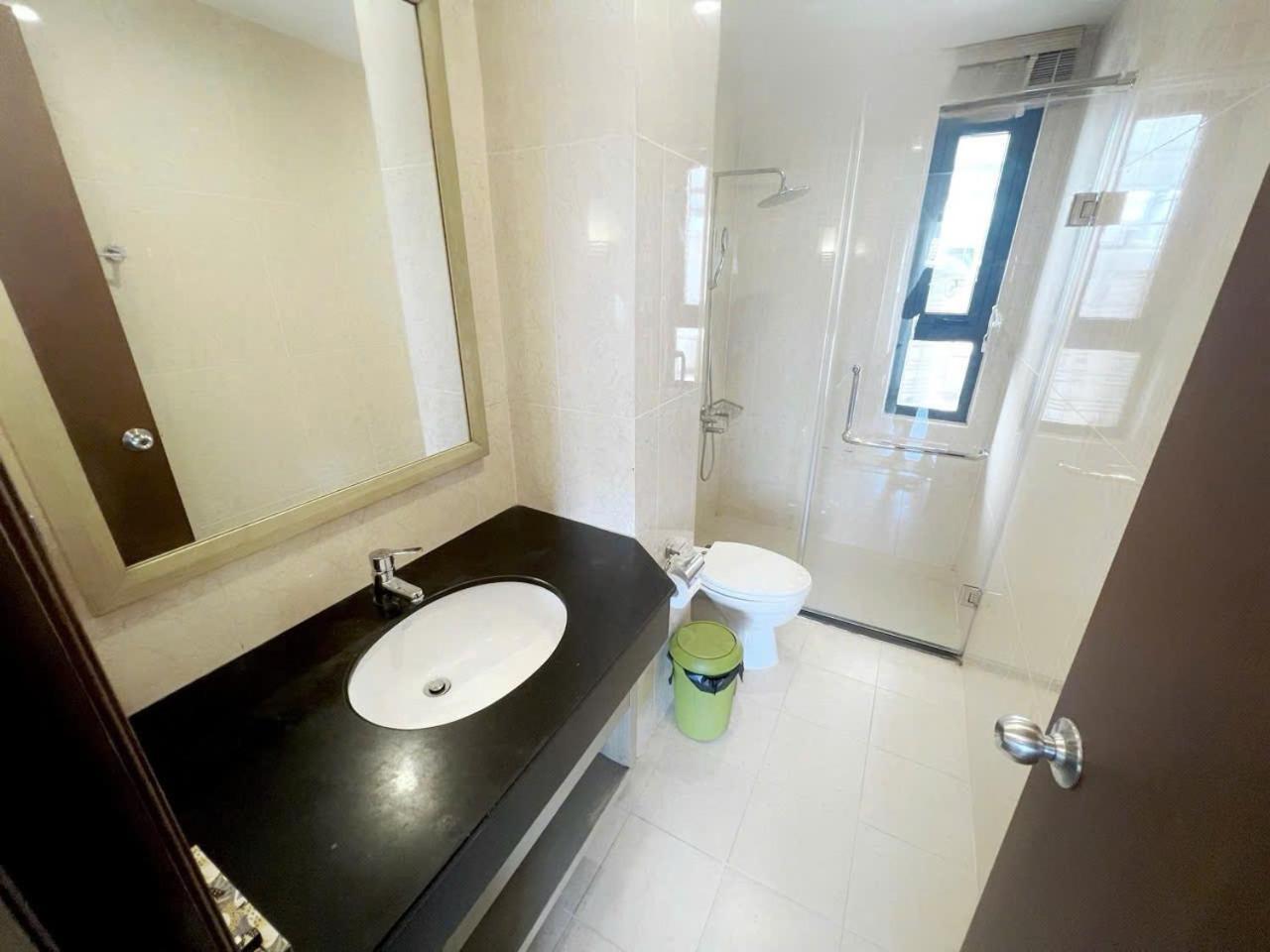 New Life Bai Chay Condotel Apartment