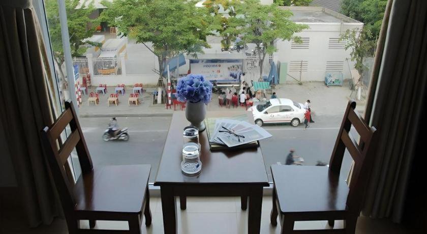 Hotel Huong Binh 2*