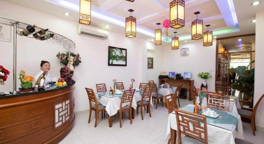 Hồng Hạc 2* TP. Hồ Chí Minh