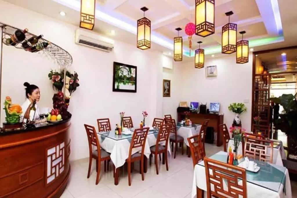 Hồng Hạc