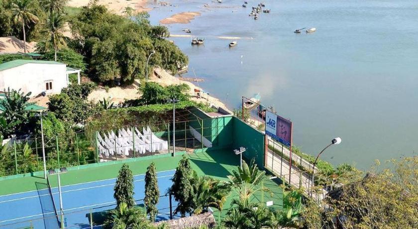 My Tra Riverside Hotel 3*