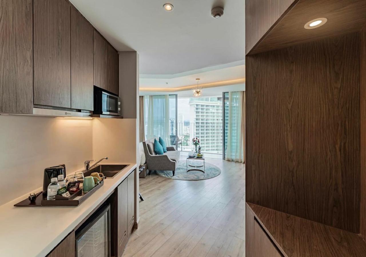 Ocean Panorama Residences *