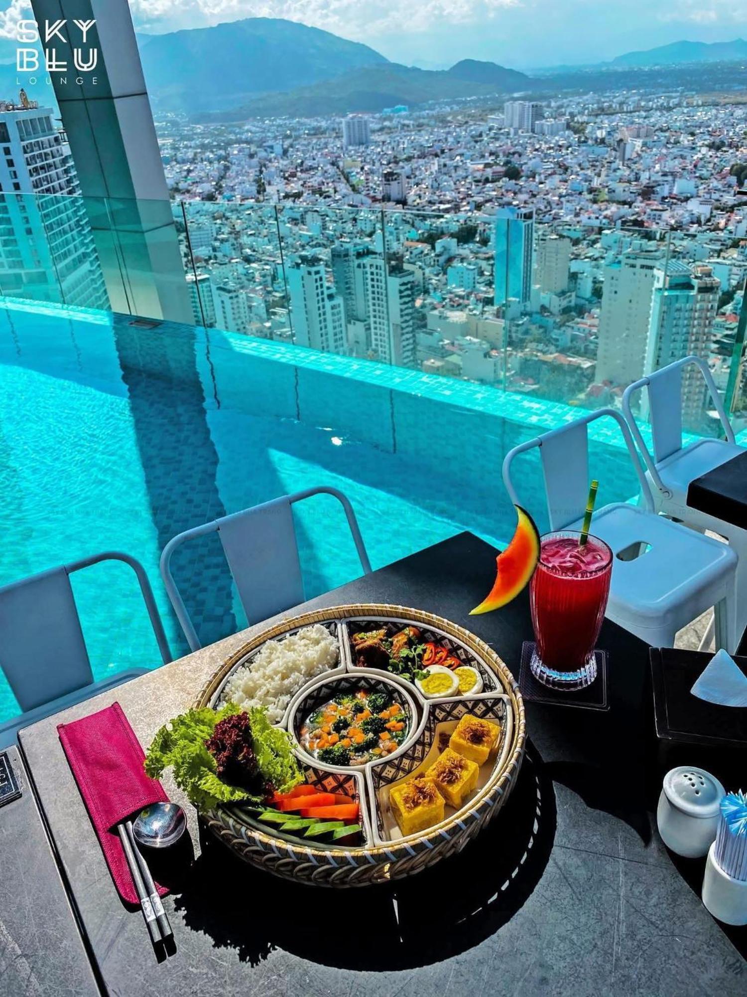 Ocean Panorama Residences Aparthotel