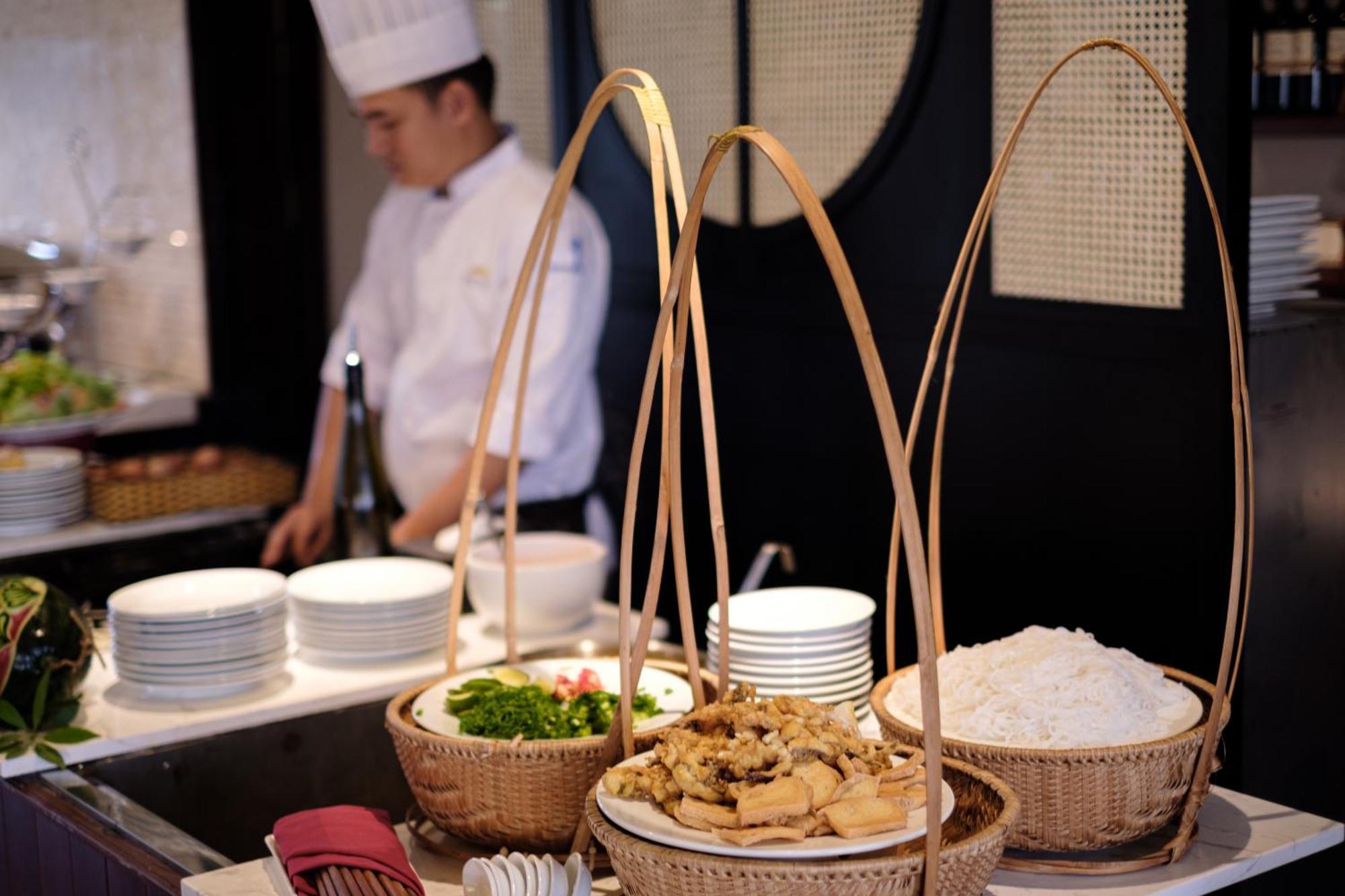 Auco Grand Halong Cruise - Managed By Youcruises Botel
