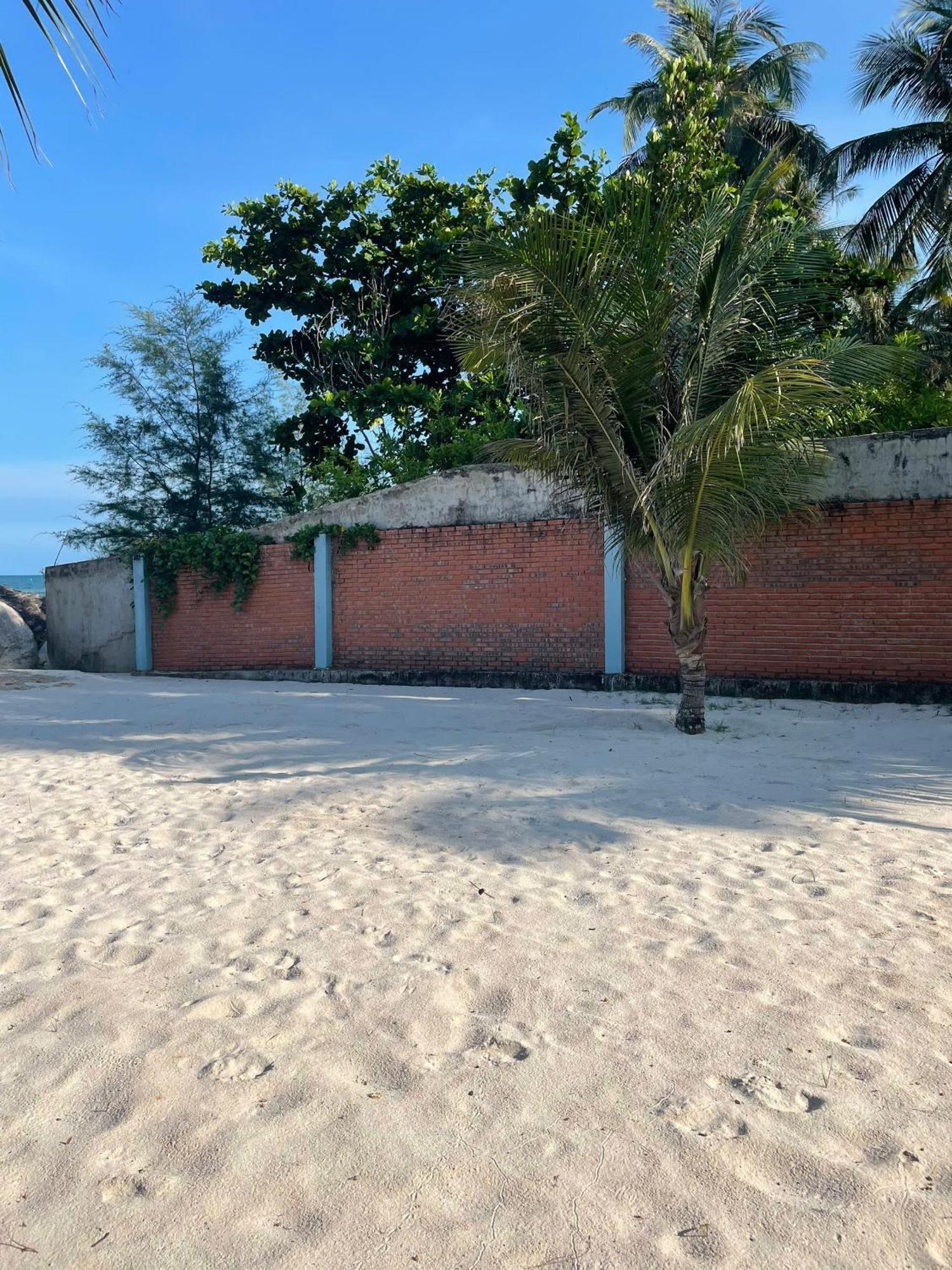 Khalid's House At The East Coast