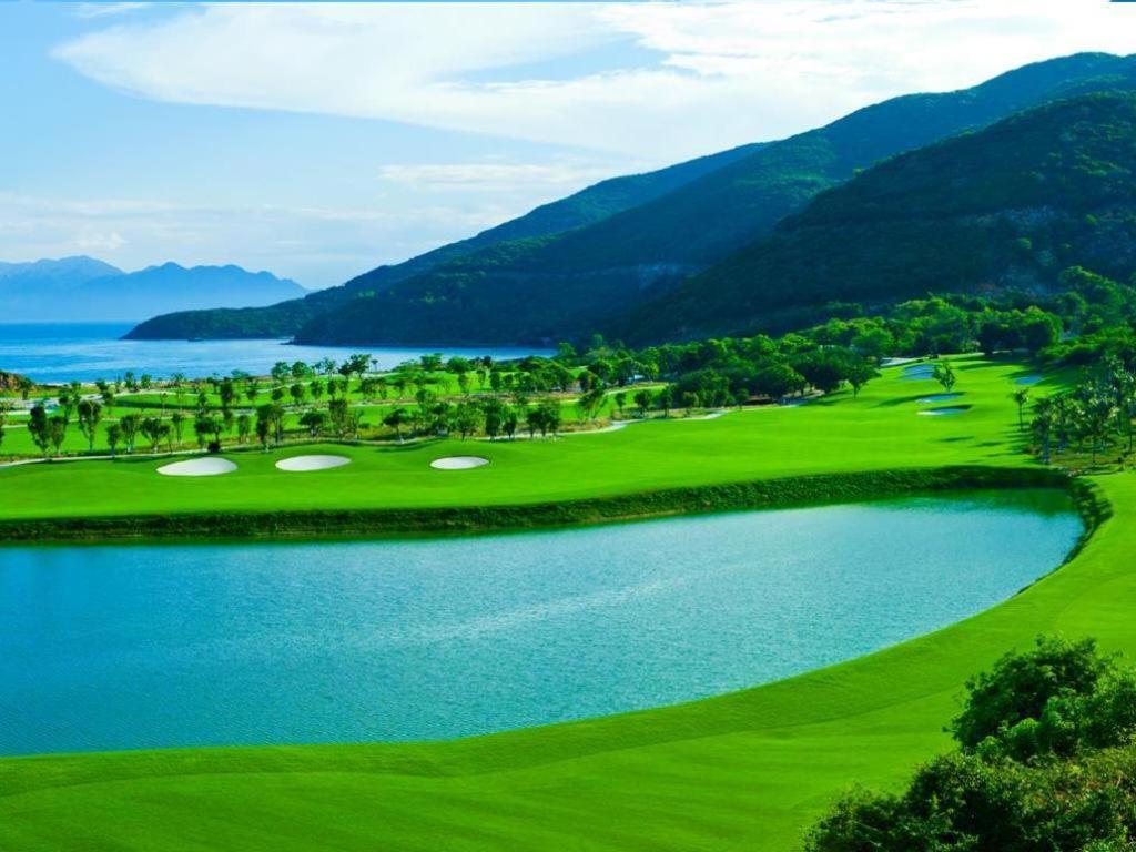 Vinpearl Discovery Rockside 5* Nha Trang