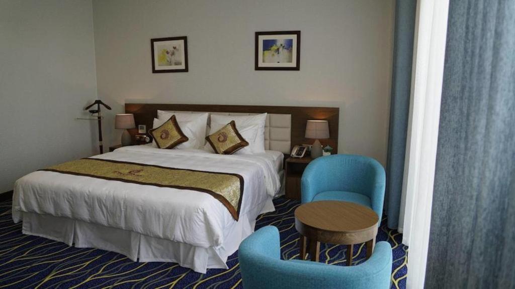 Phoenix Resort