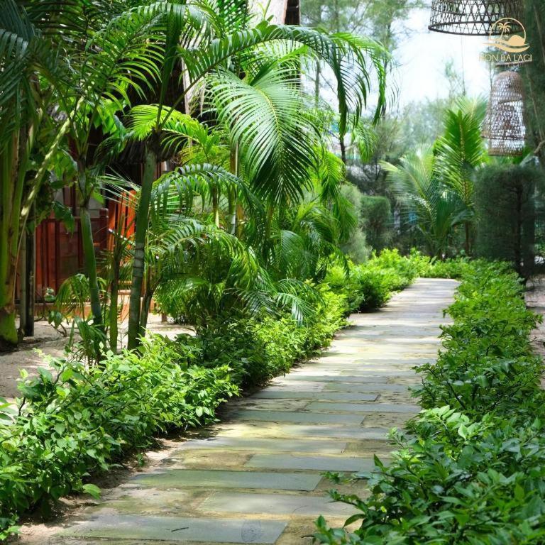 Hon Ba Khu nghỉ mát La Gi