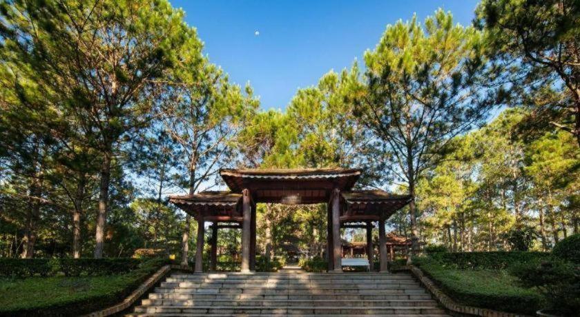 Sam Tuyen Lam Khu nghỉ mát 4*