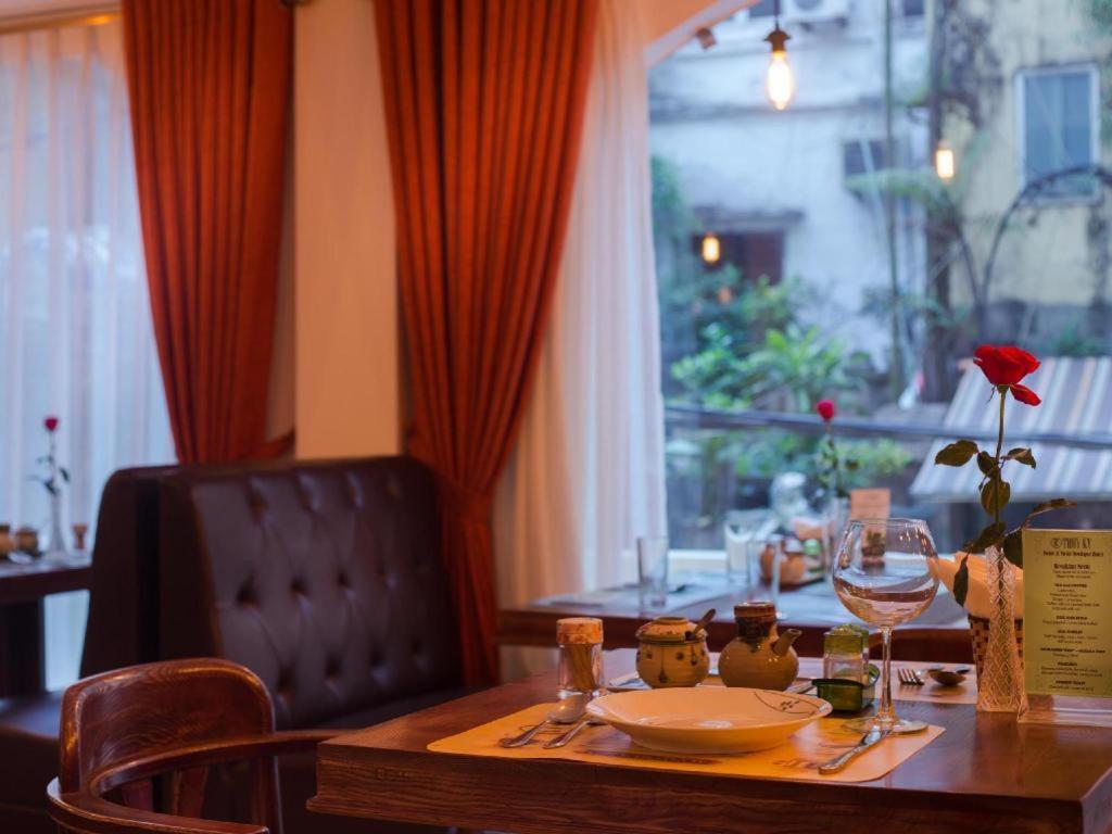 Hotel Noble & Swan Boutique Hanoi