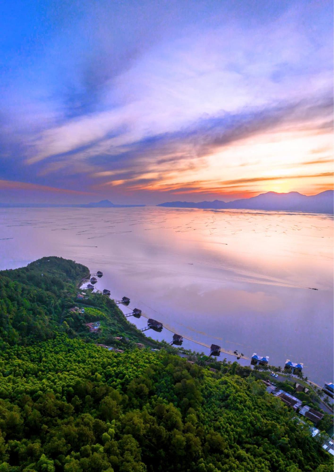 Vedana Lagoon & 5* Huế