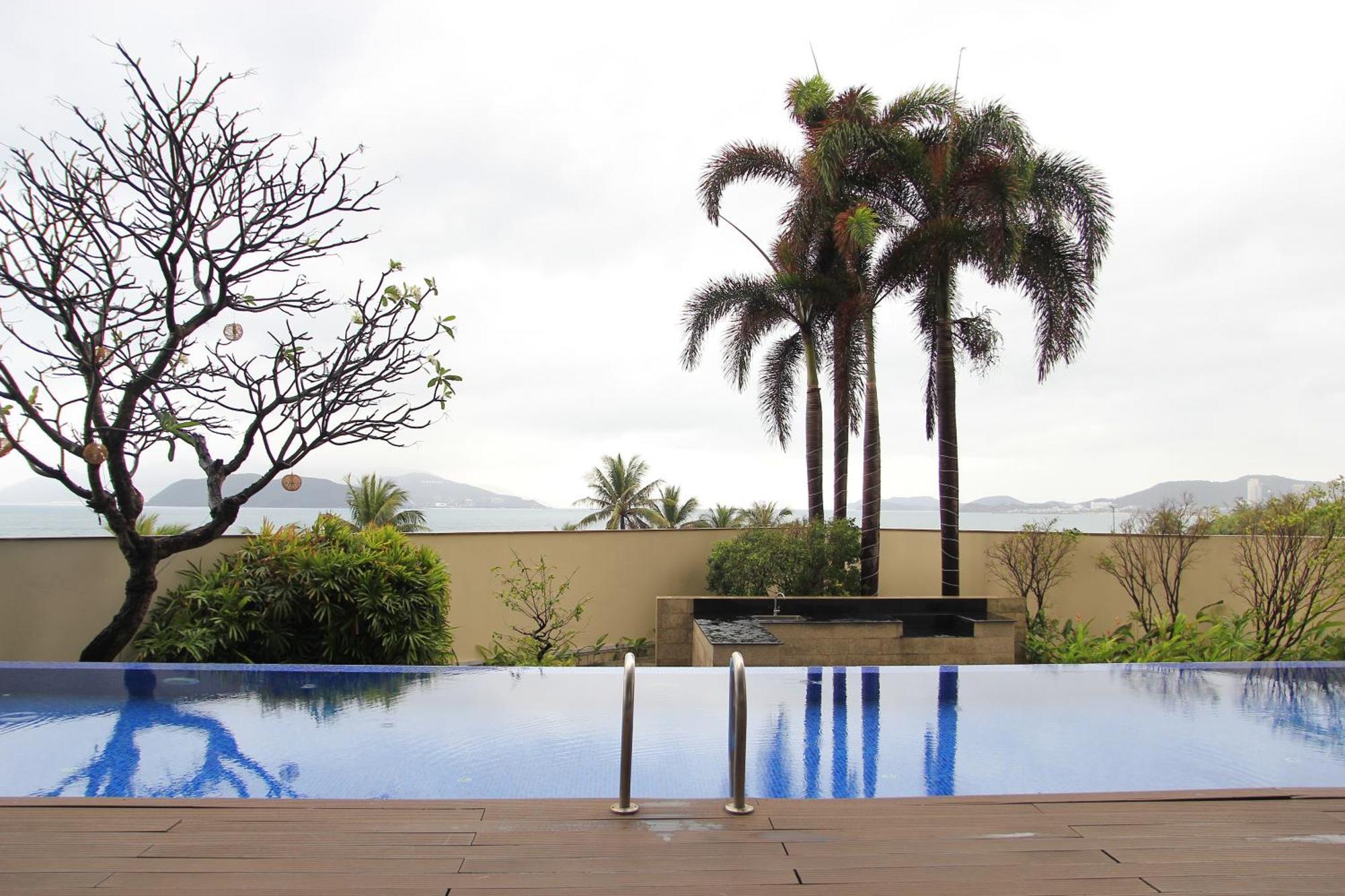 Aparthotel The Costa