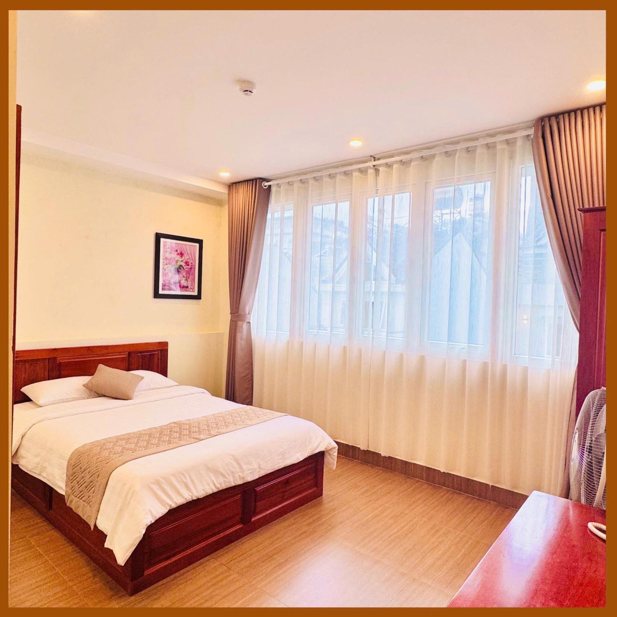 Nam Xuan Premium Khách sạn