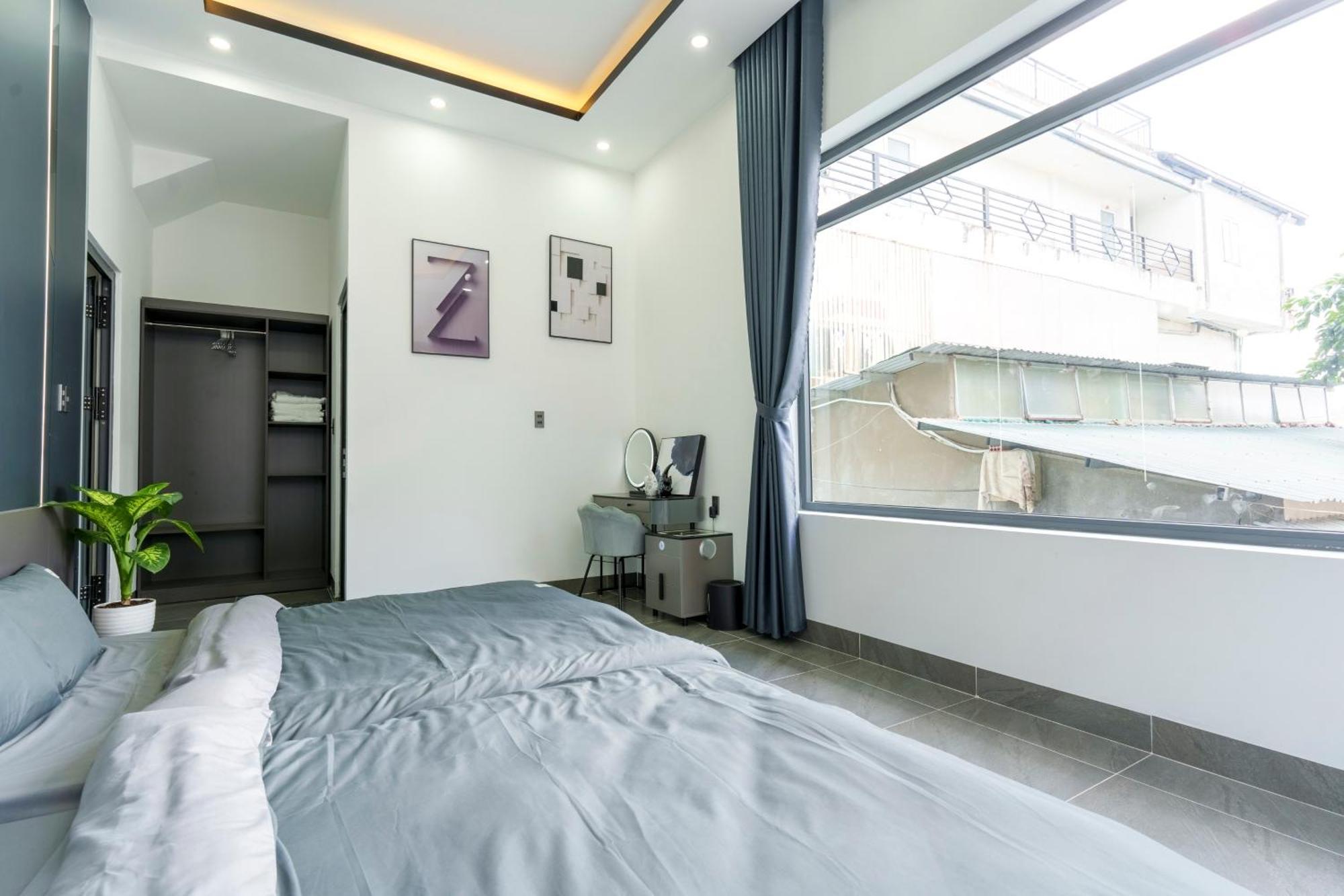 Karry House *