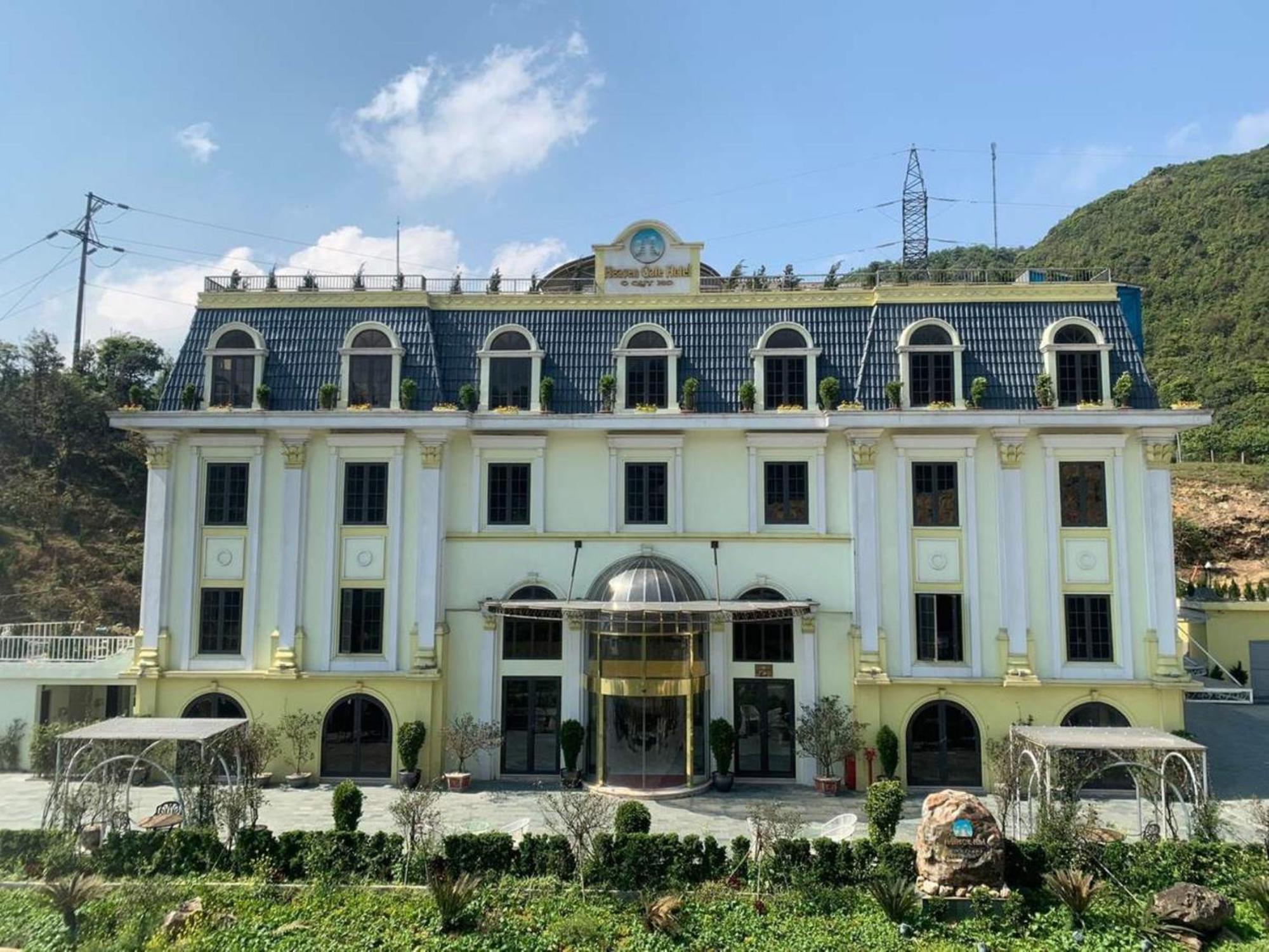 Hotel Heaven Gate O Quy Ho 4*