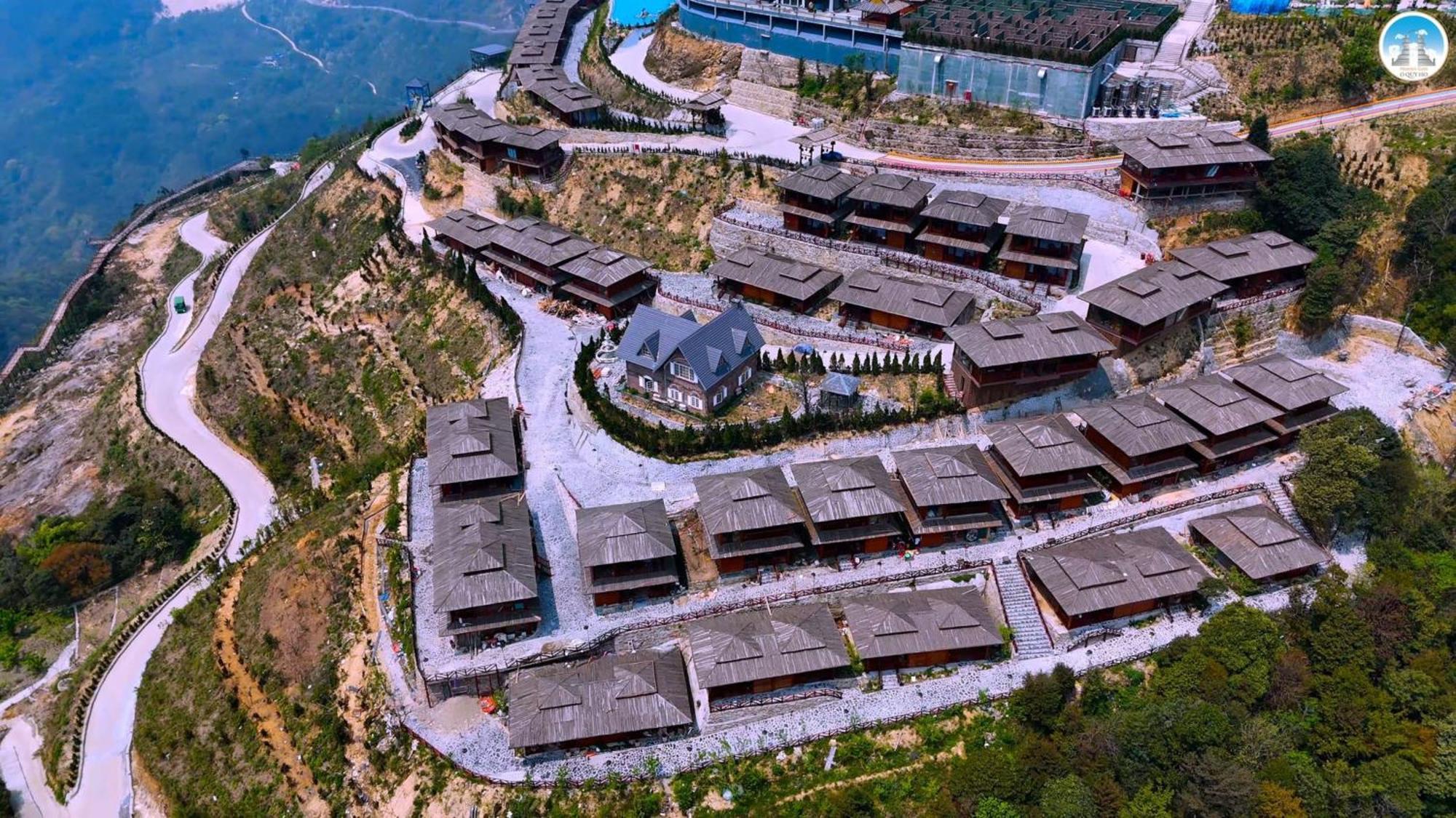 Hotel Heaven Gate O Quy Ho Lao Cai