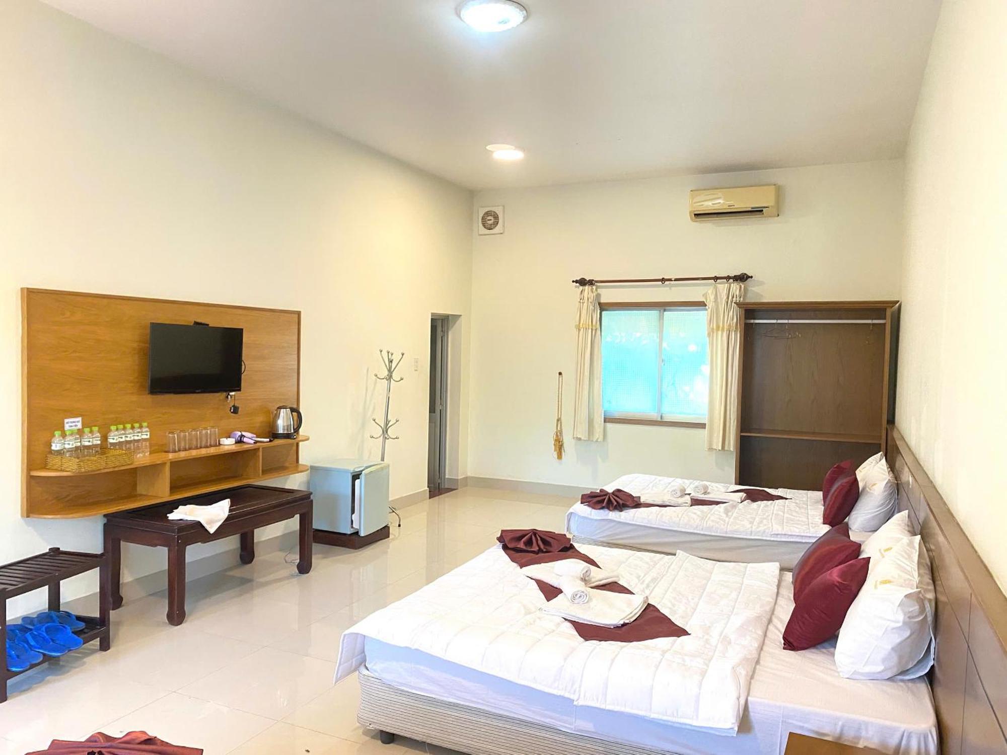 Resort Kega Lighthouse Ke Ga