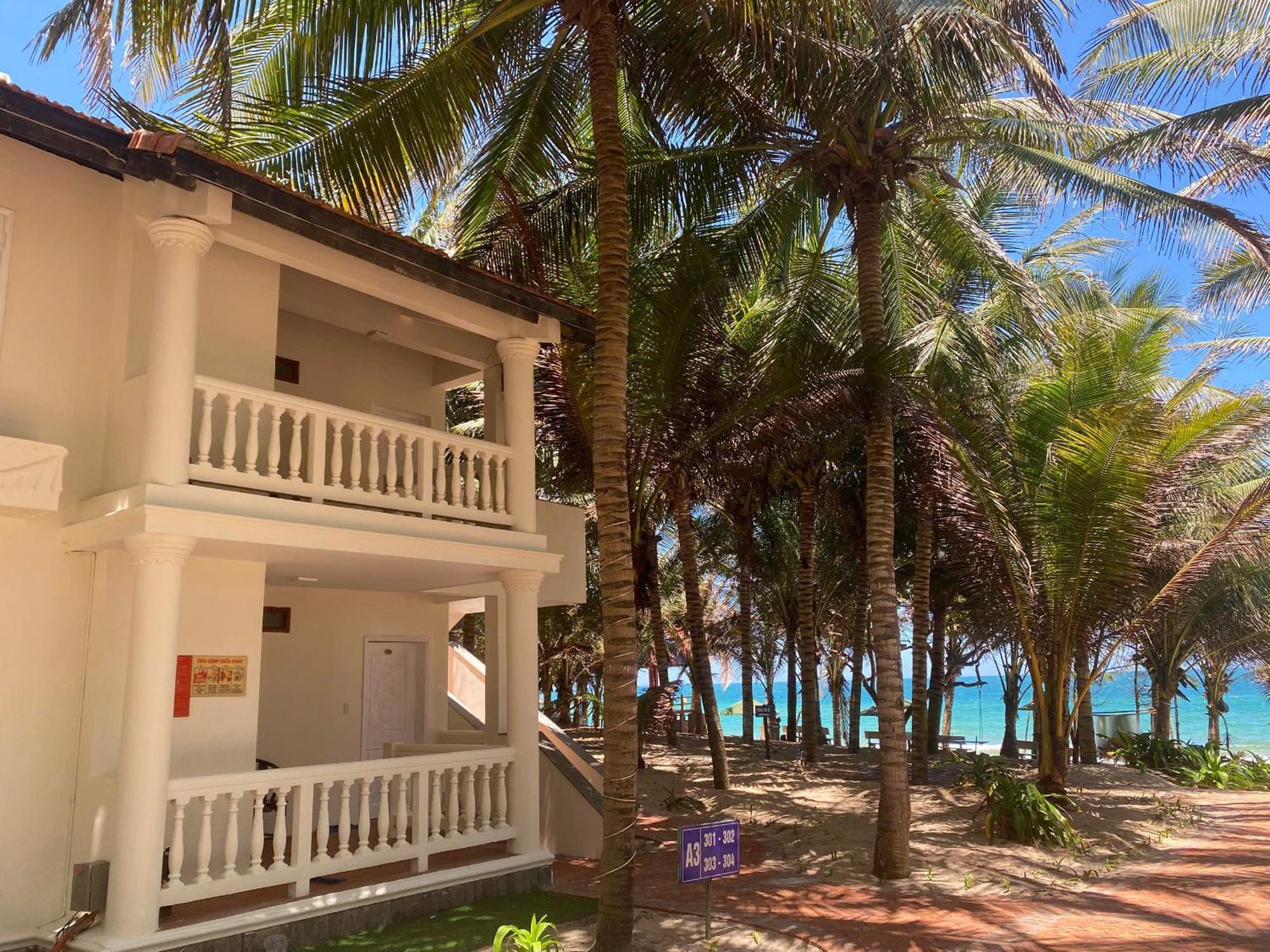 Resort Kega Lighthouse
