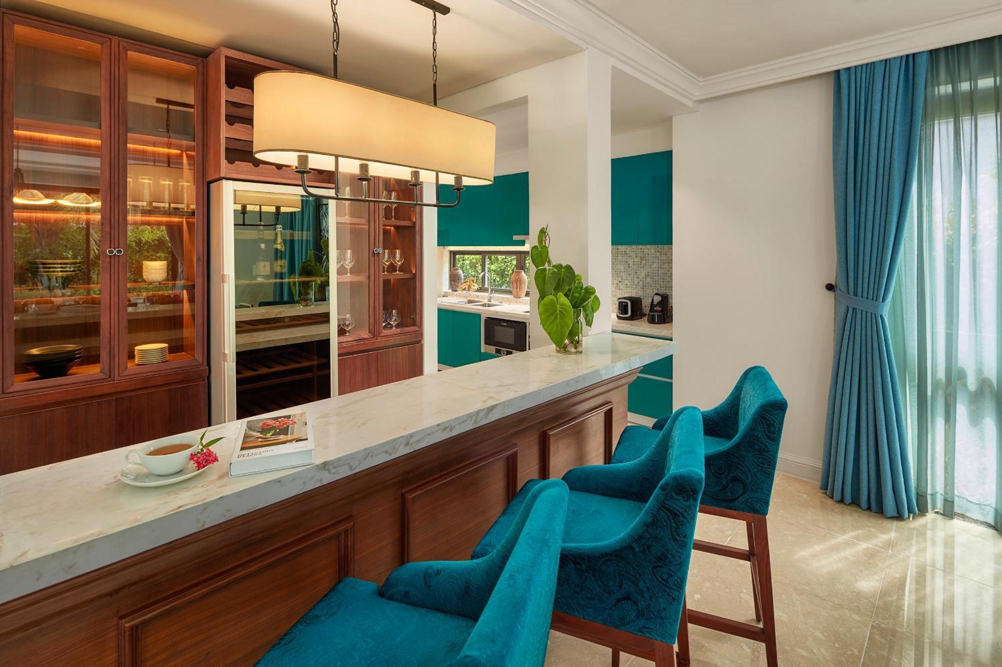 Western Premier Sonasea Hotel 5*