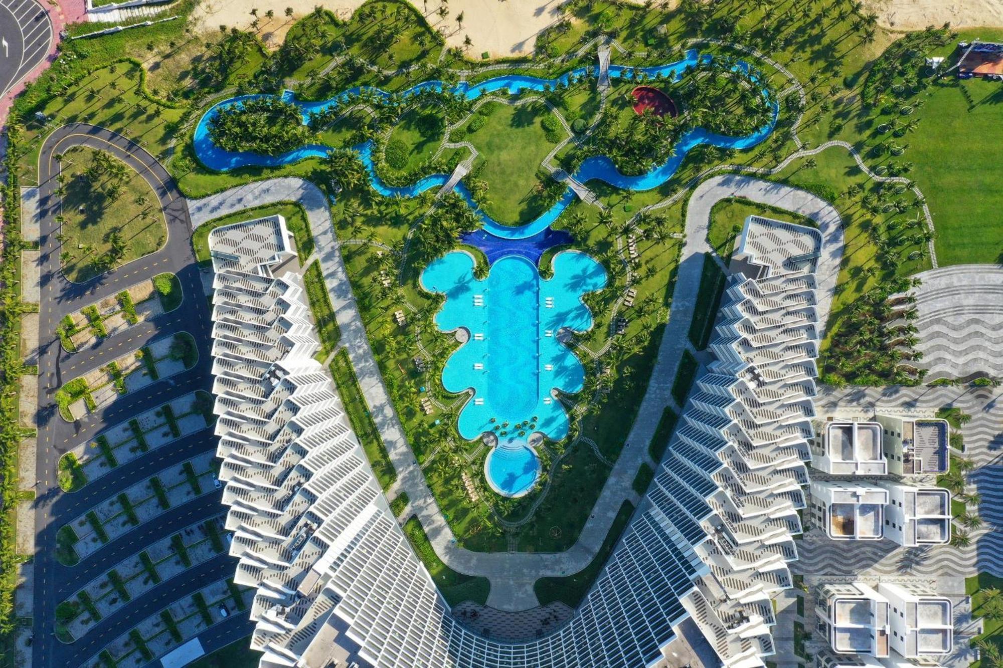 Resort The Empyrean