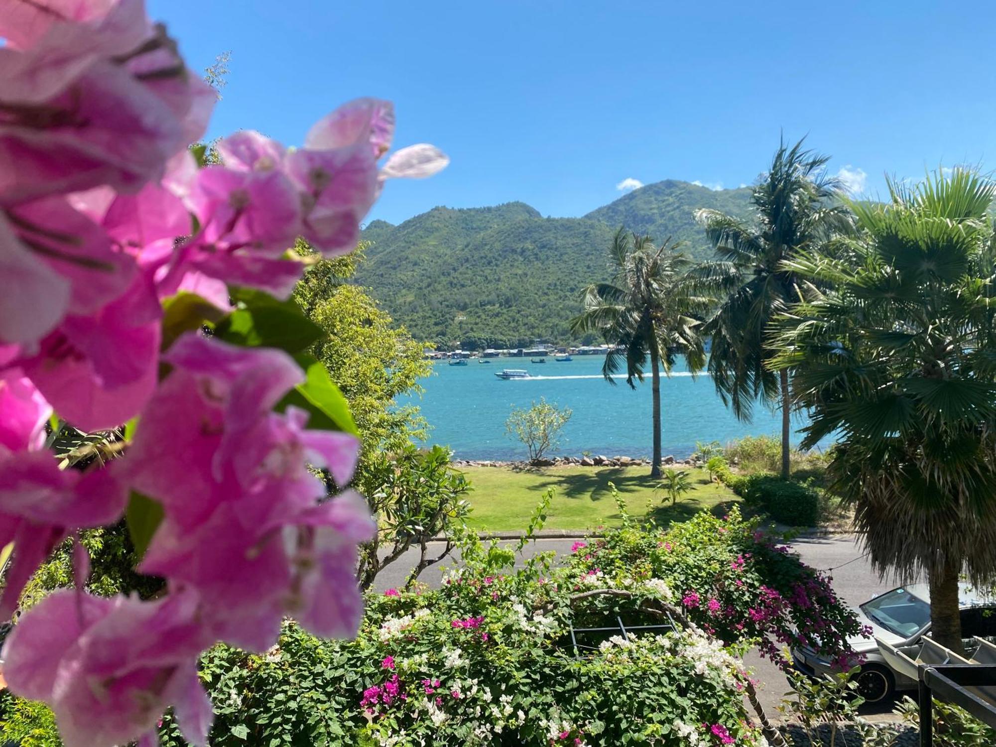 M Biệt thự Nha Trang