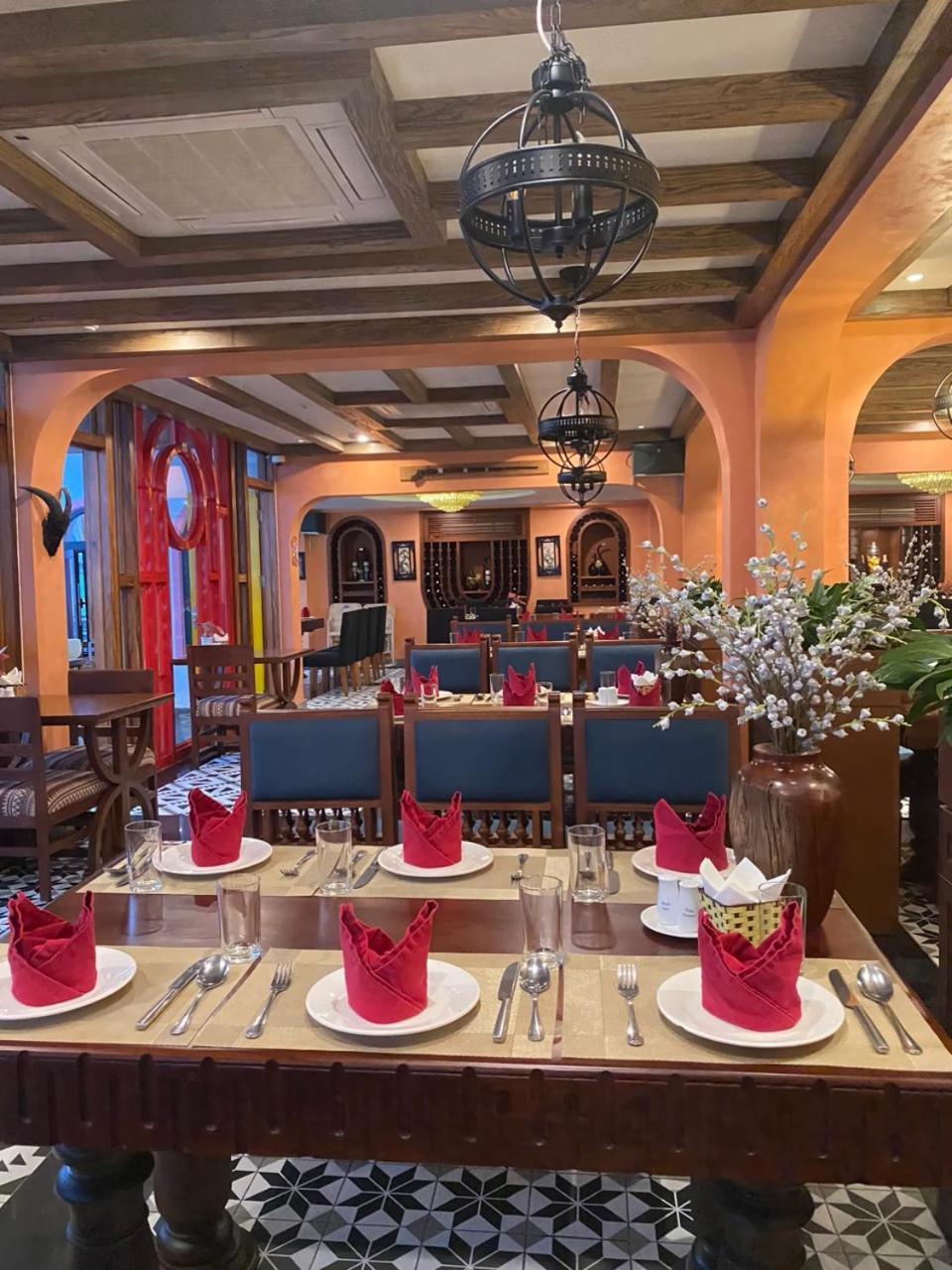 Hotel De 4*