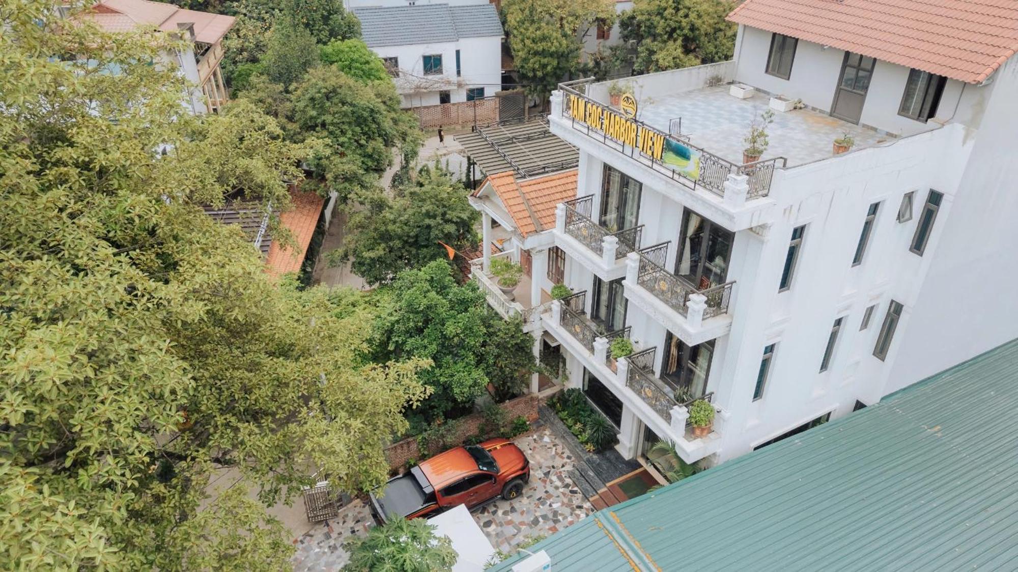 Hotel Tam Coc Harbor View & Travel 3*