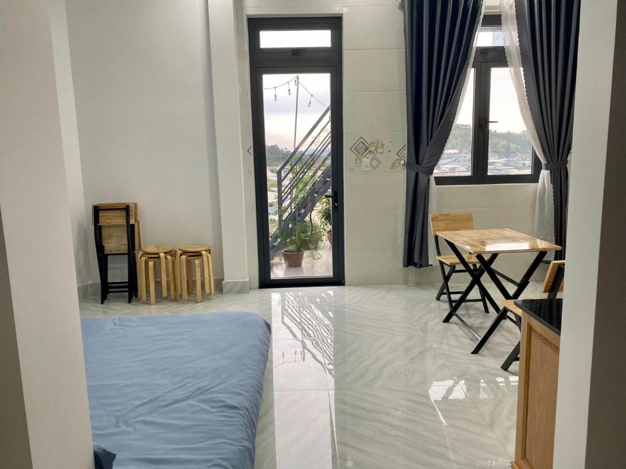 Khách sạn Au Đà Lạt