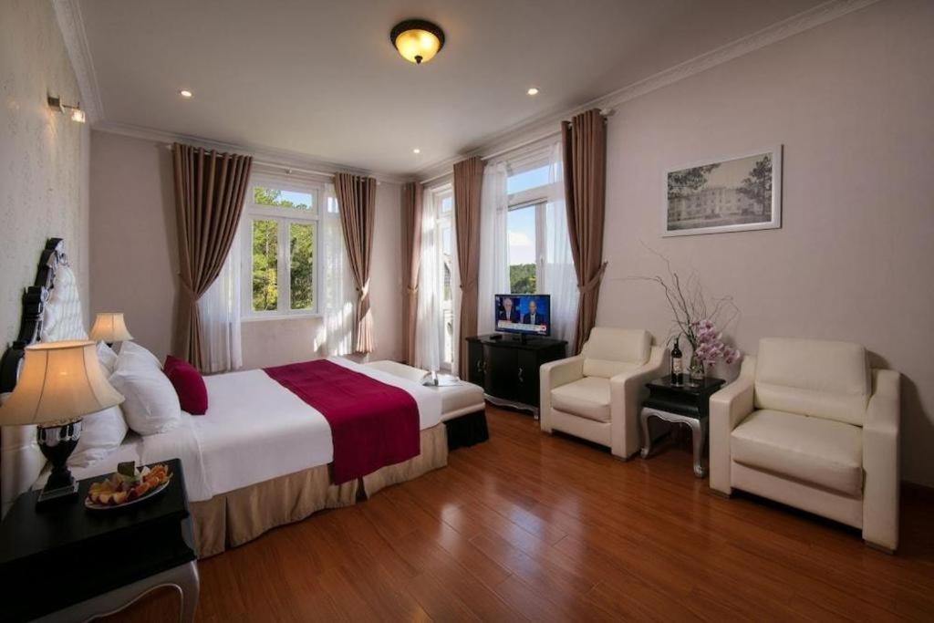 Sam Tuyen Lam Khu nghỉ mát 4*