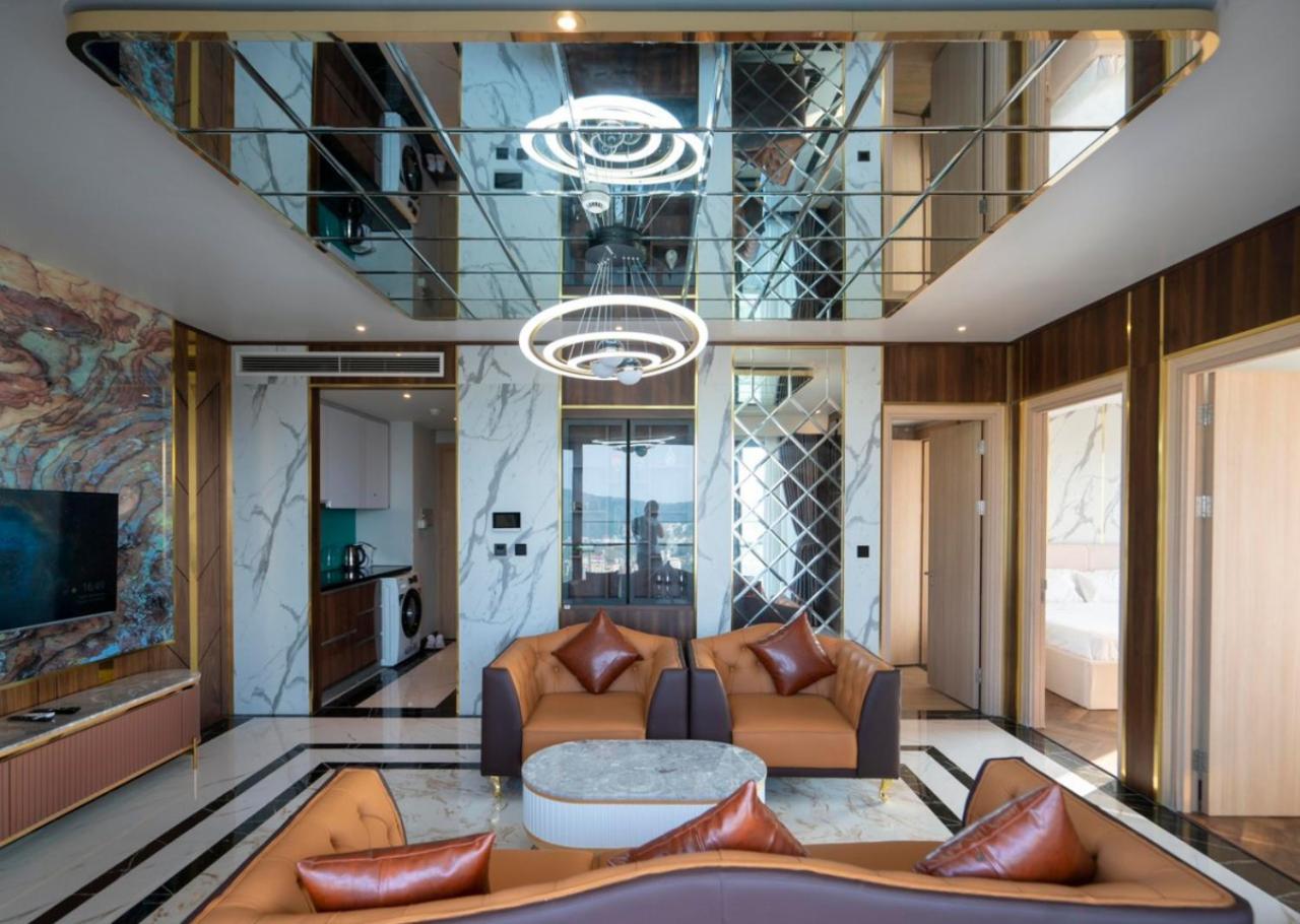 Bay View Halong Panoramic Bay View Luxury Aparthotel *