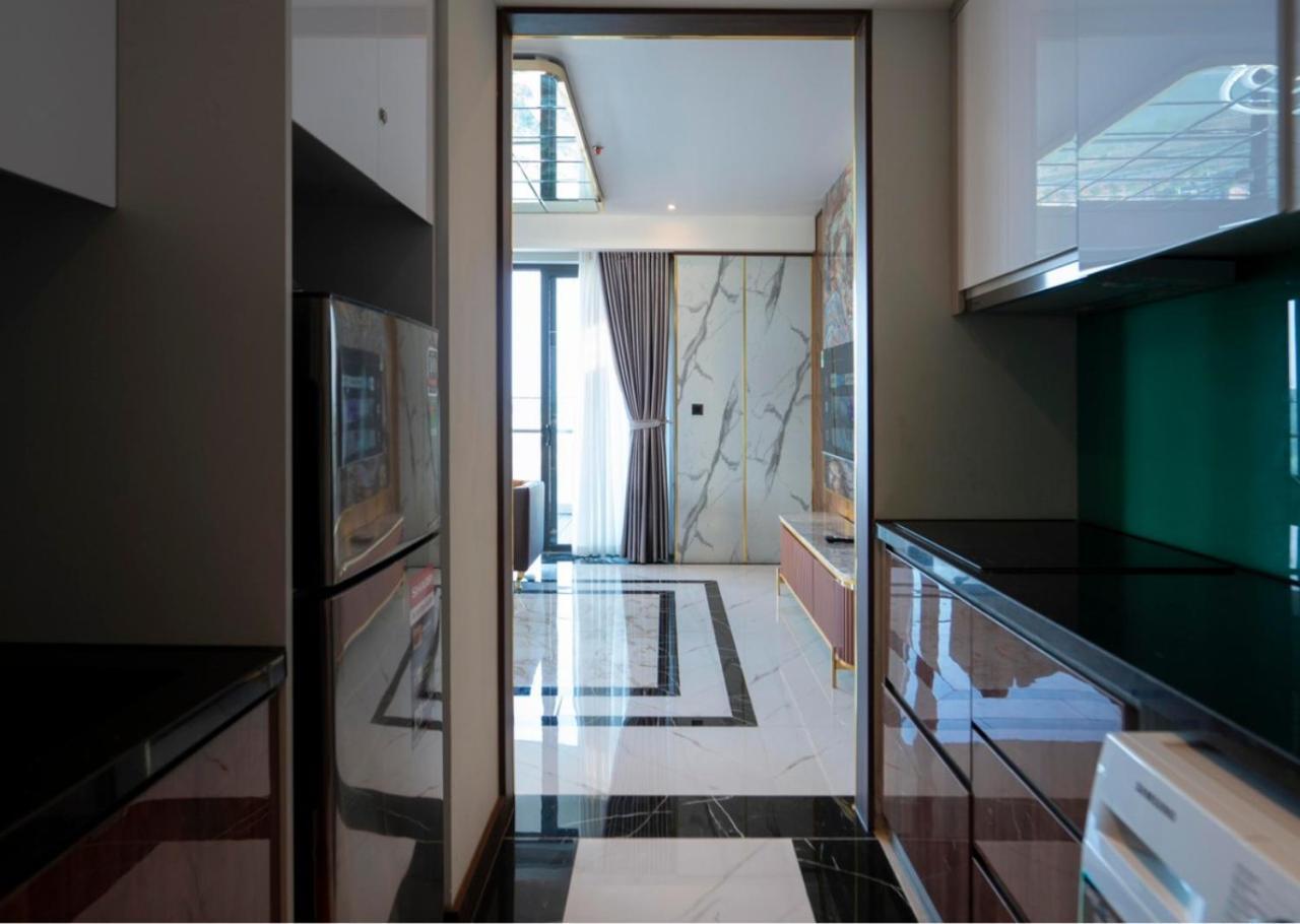 Aparthotel Bay View Halong Panoramic Bay View Luxury Ha Long