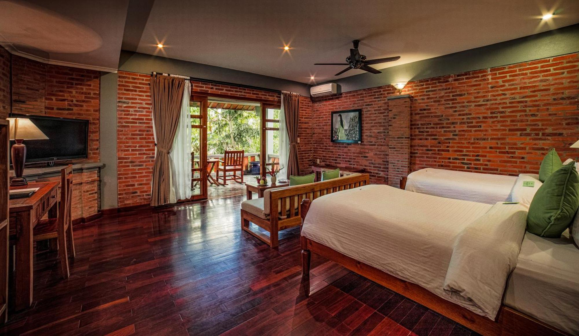 Pilgrimage Village Boutique & 5*