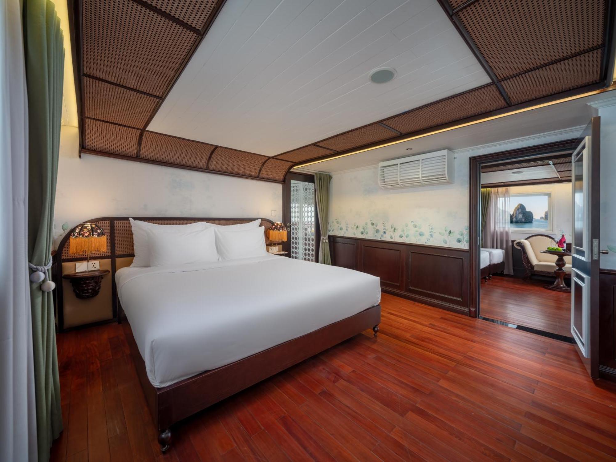 Signature Royal Halong Cruise 5*