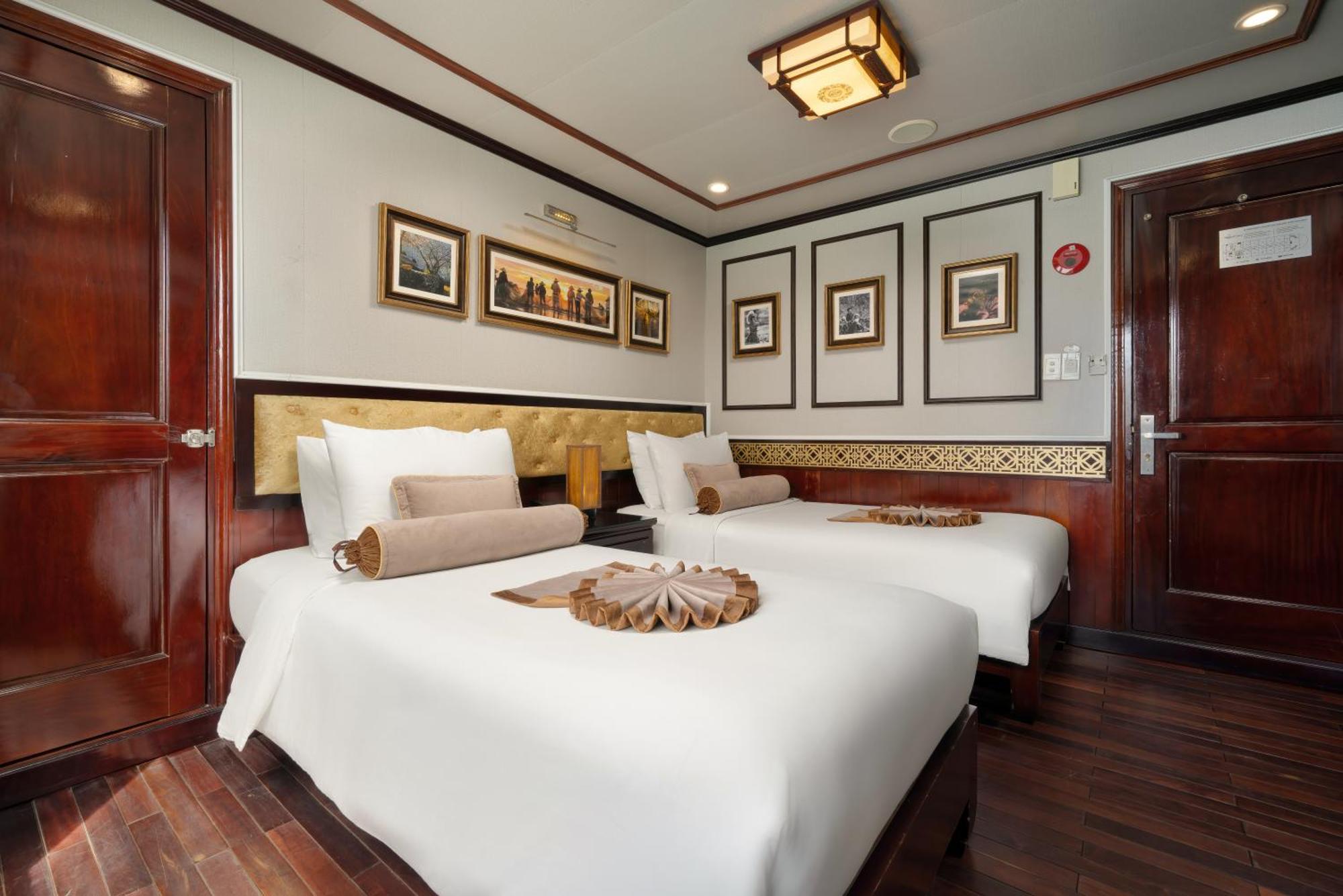 Swan Cruises Halong 4*