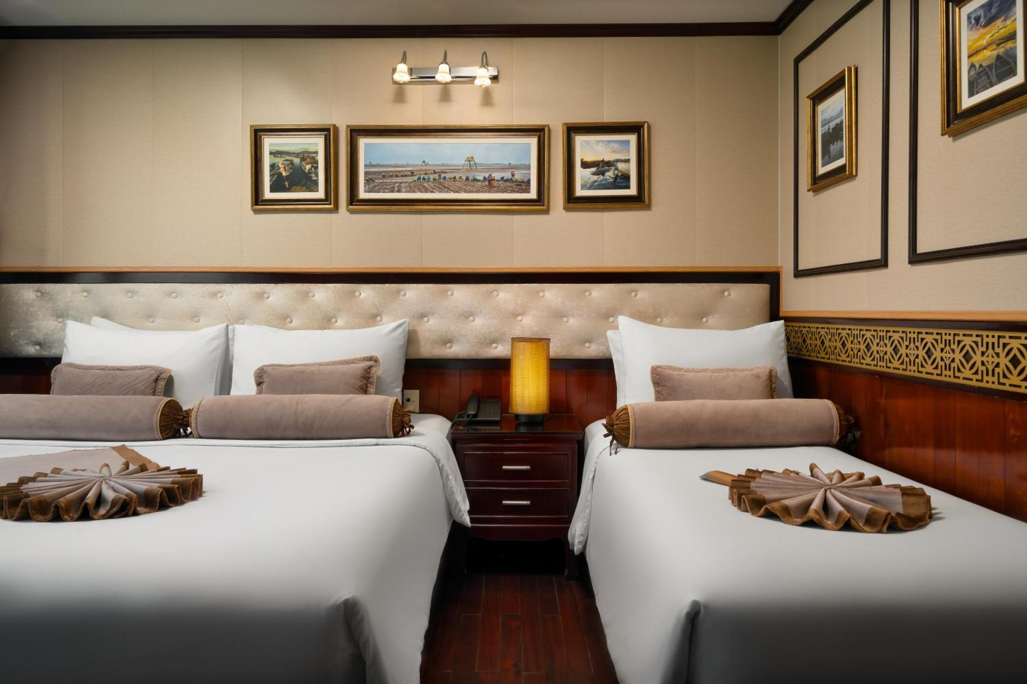 Swan Cruises Halong 4* Ha Long