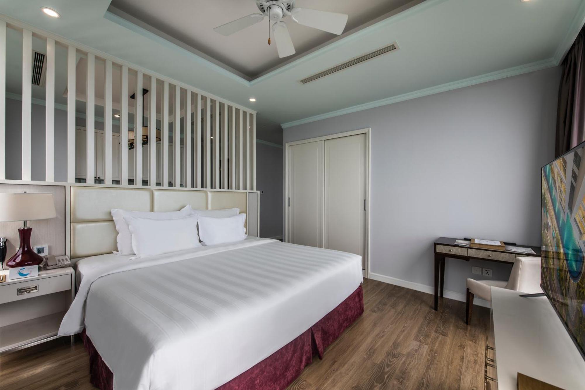 Vinpearl Condotel Beachfront Khách sạn Nha Trang