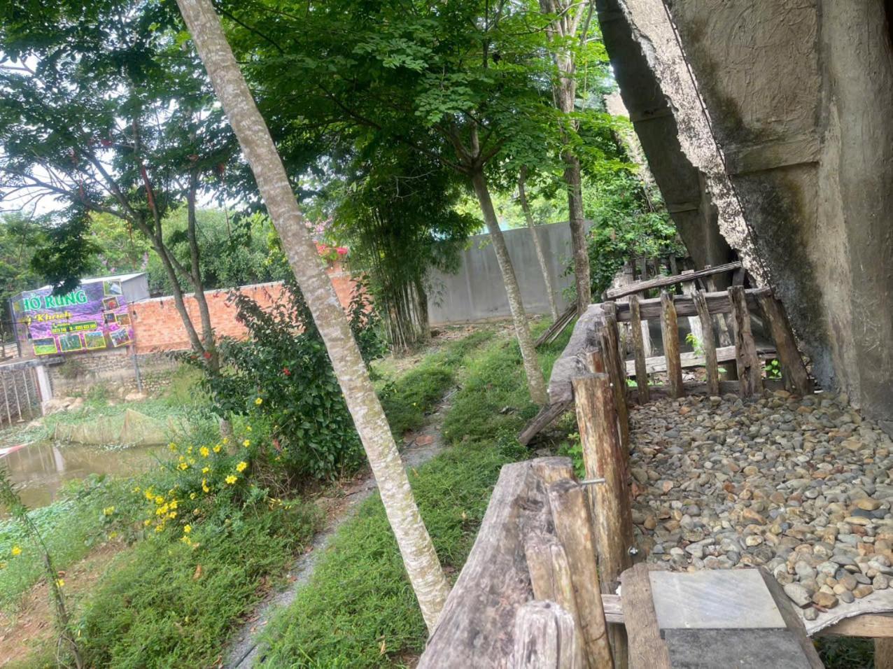 Resort Rice Straw Lodge-