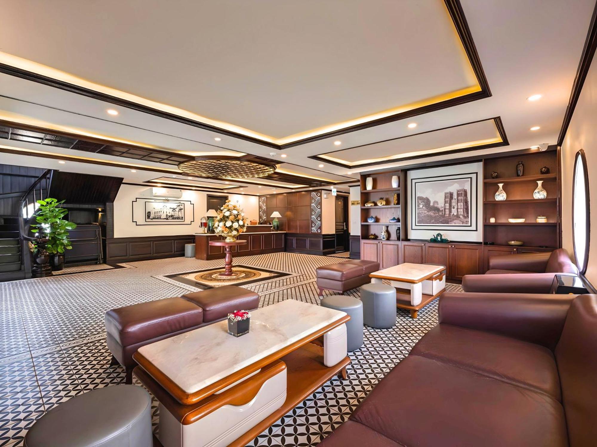 Le Journey Elegance Cruise  Ha Long