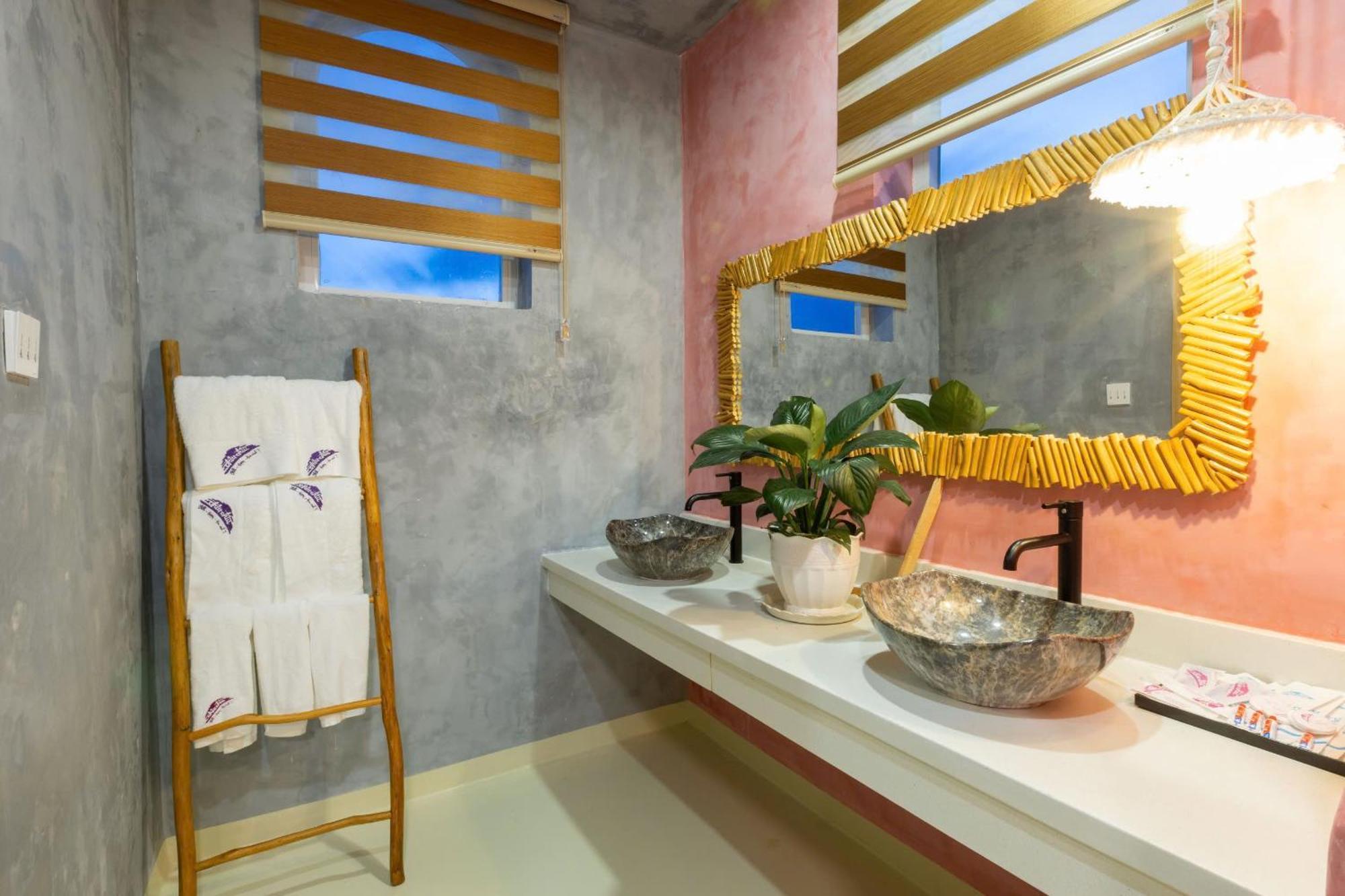 Chiu Chiu Dao Phu Quy Hotel