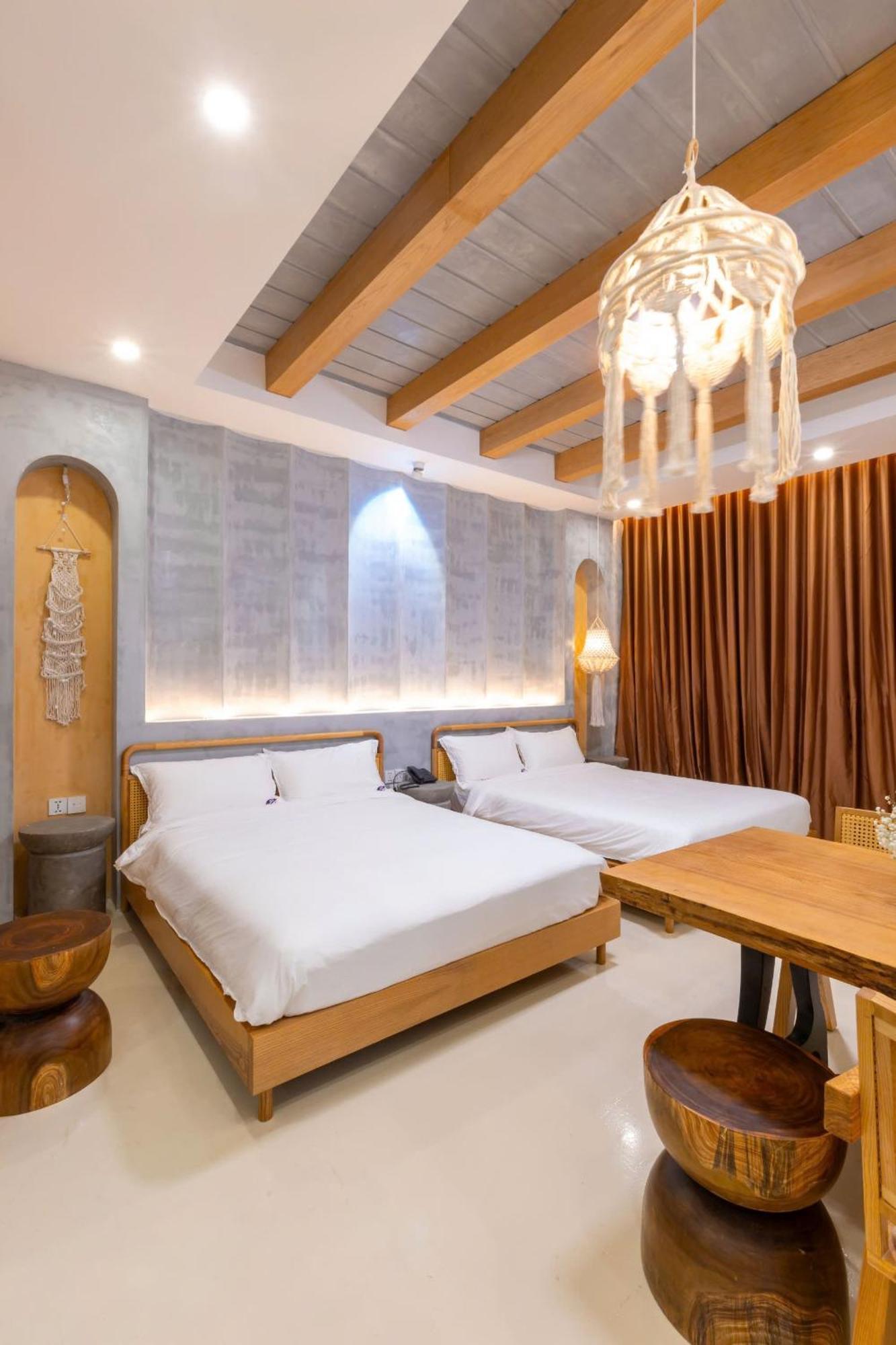 Hotel Chiu Chiu Dao Phu Quy 4*