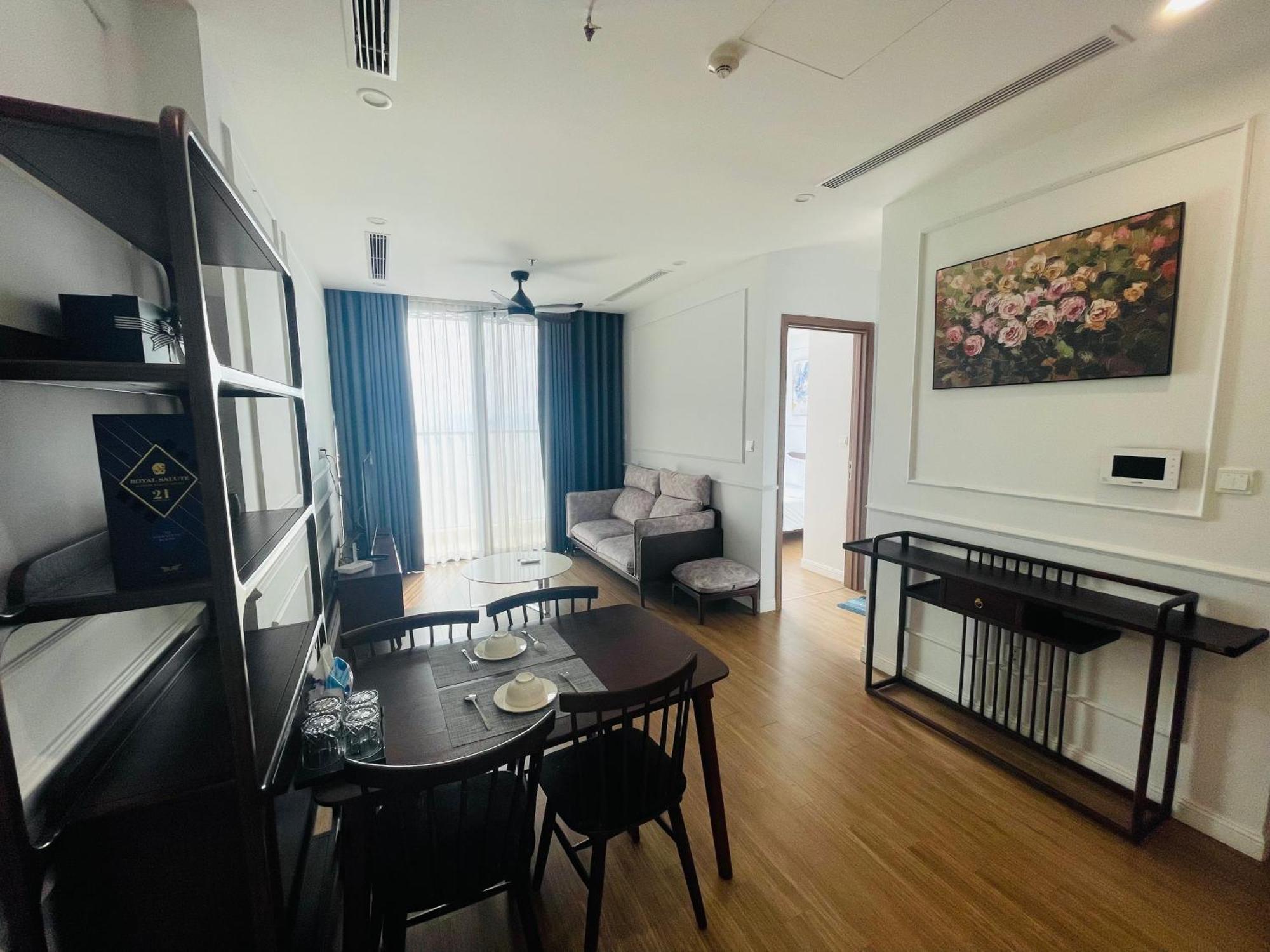 - Vinhomes Skylake - Luxury Services - Galaxyhouse Apartment Hanoi