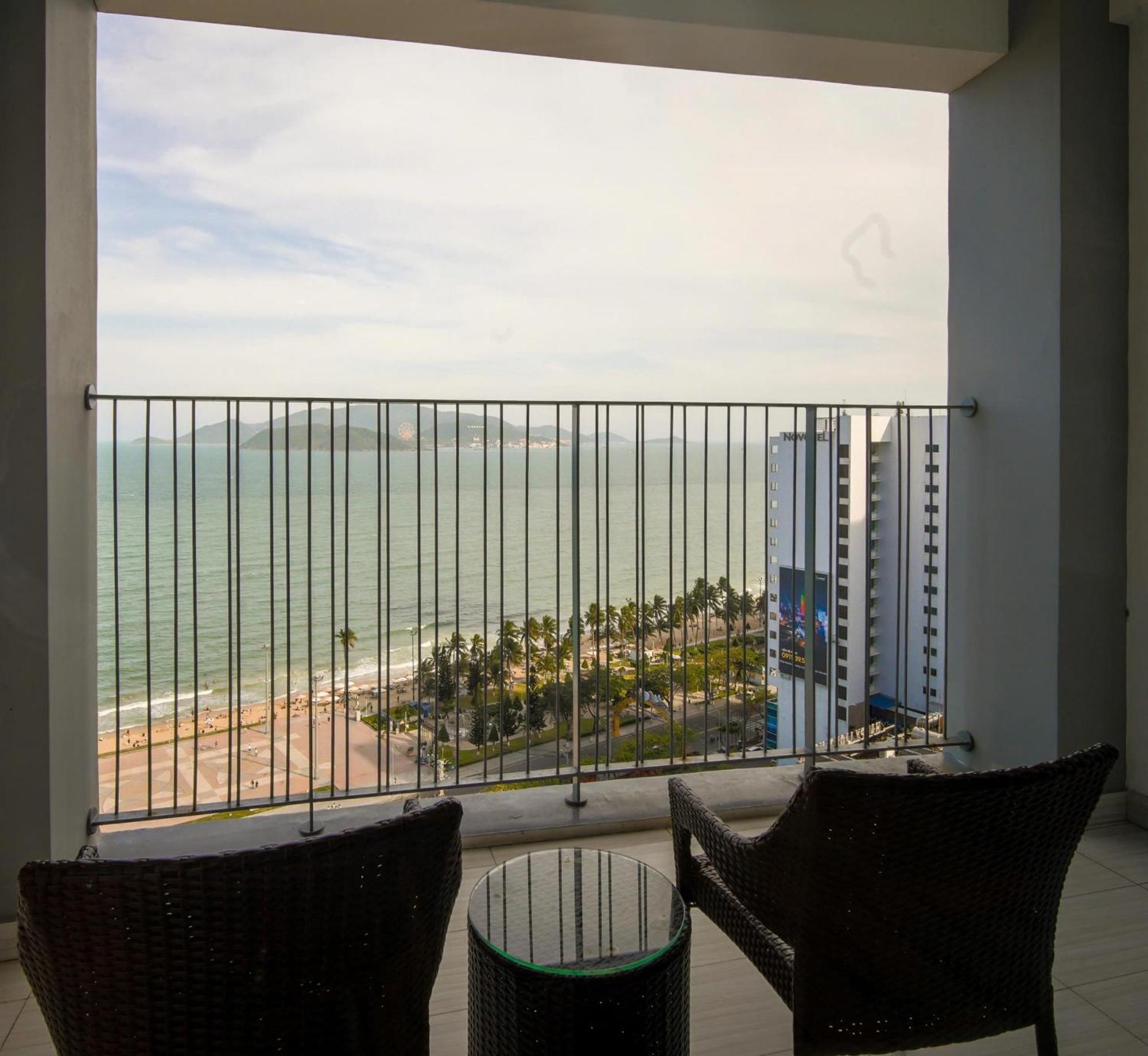 Panorama Seaview Luxury Skyline By Hc Group Apartment Nha Trang