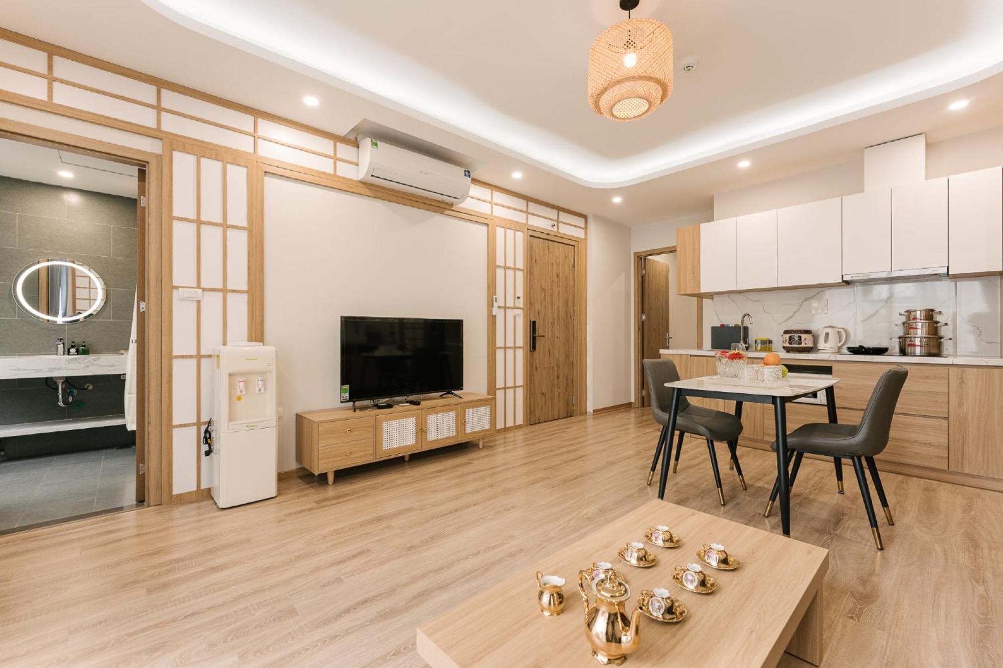 Lux Japan Town Hotel Hanoi